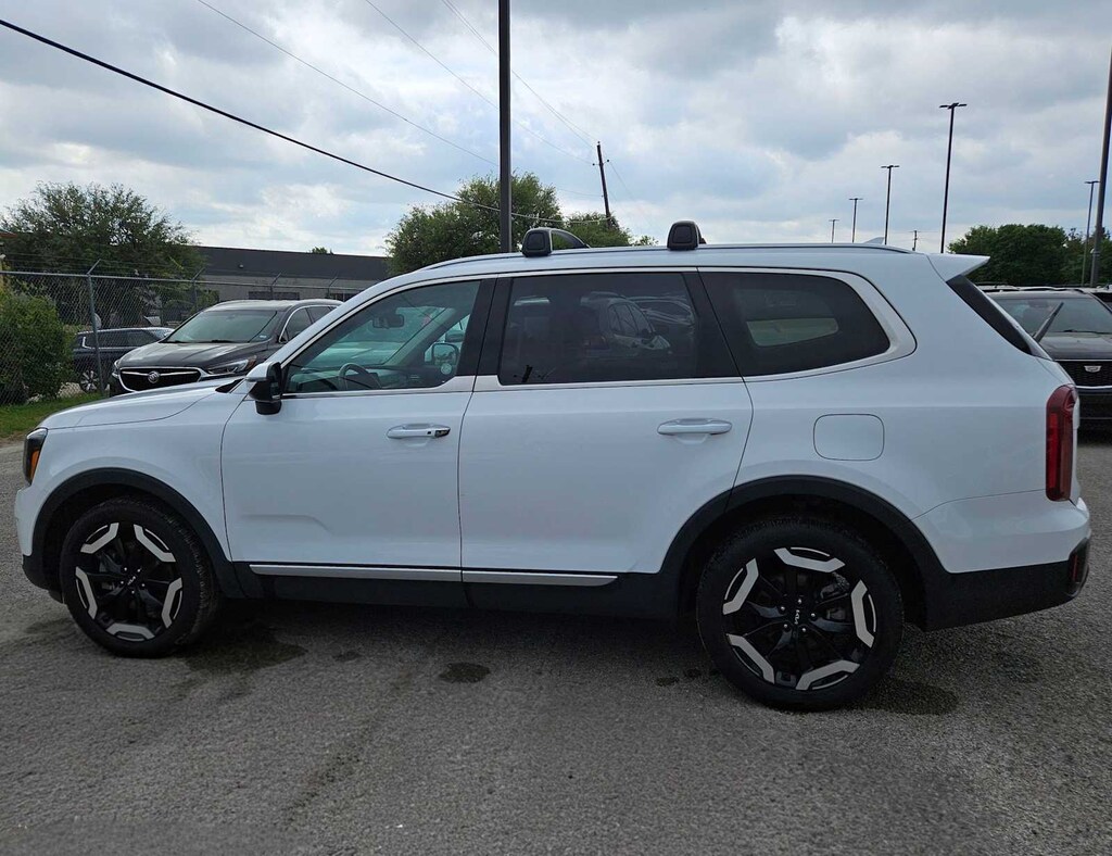 Certified 2025 Kia Telluride S SUV