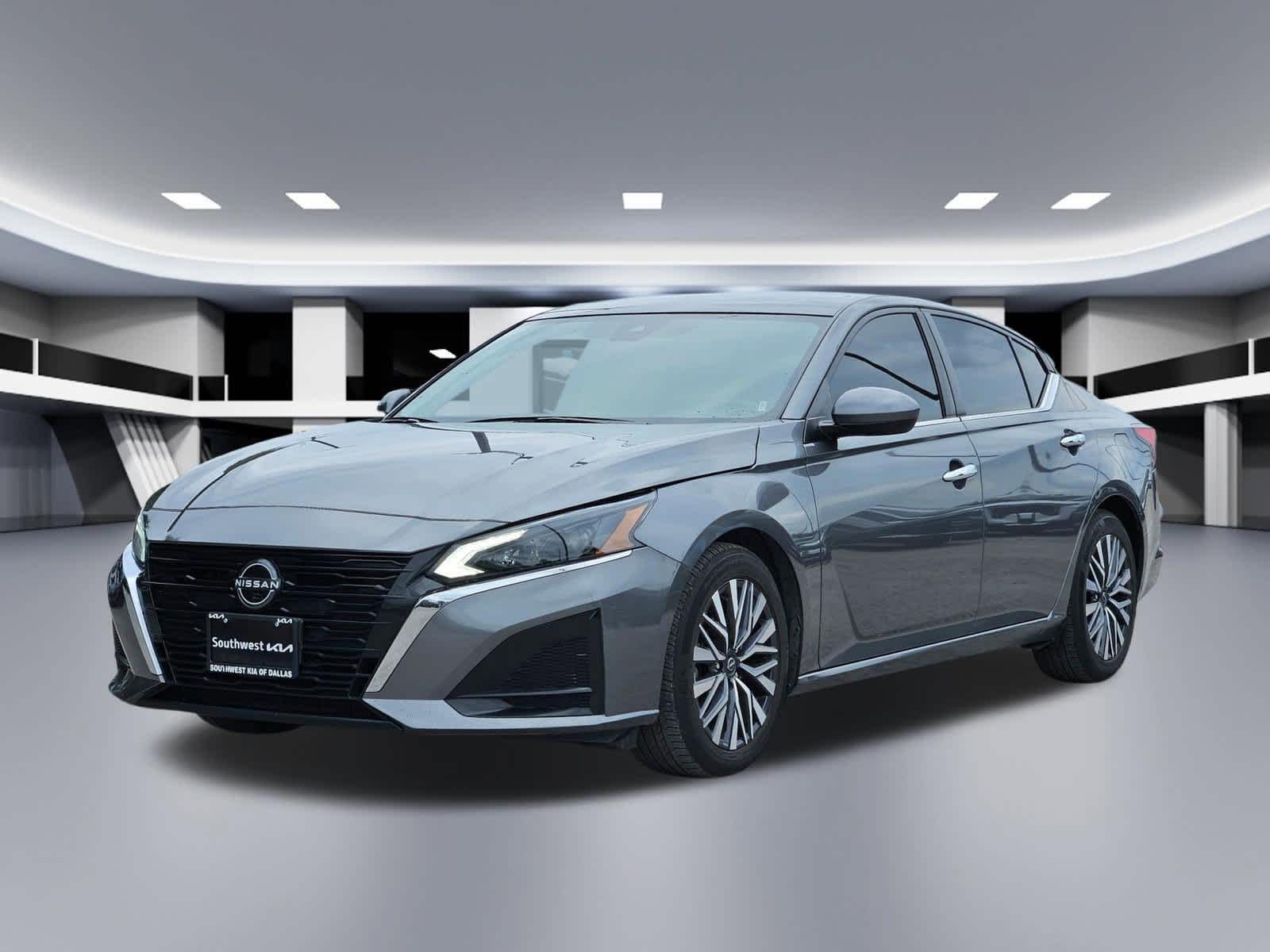 Thumbnail: 2023 Nissan Altima - 7