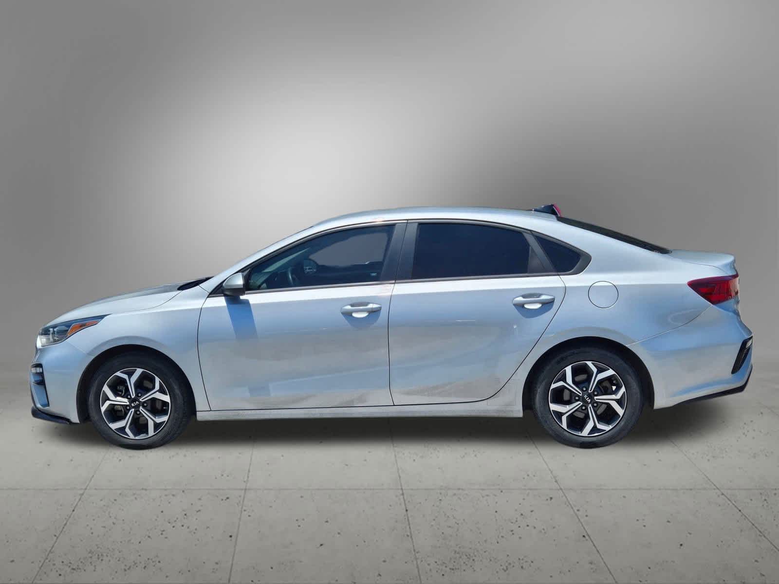 2021 Kia Forte LXS 2