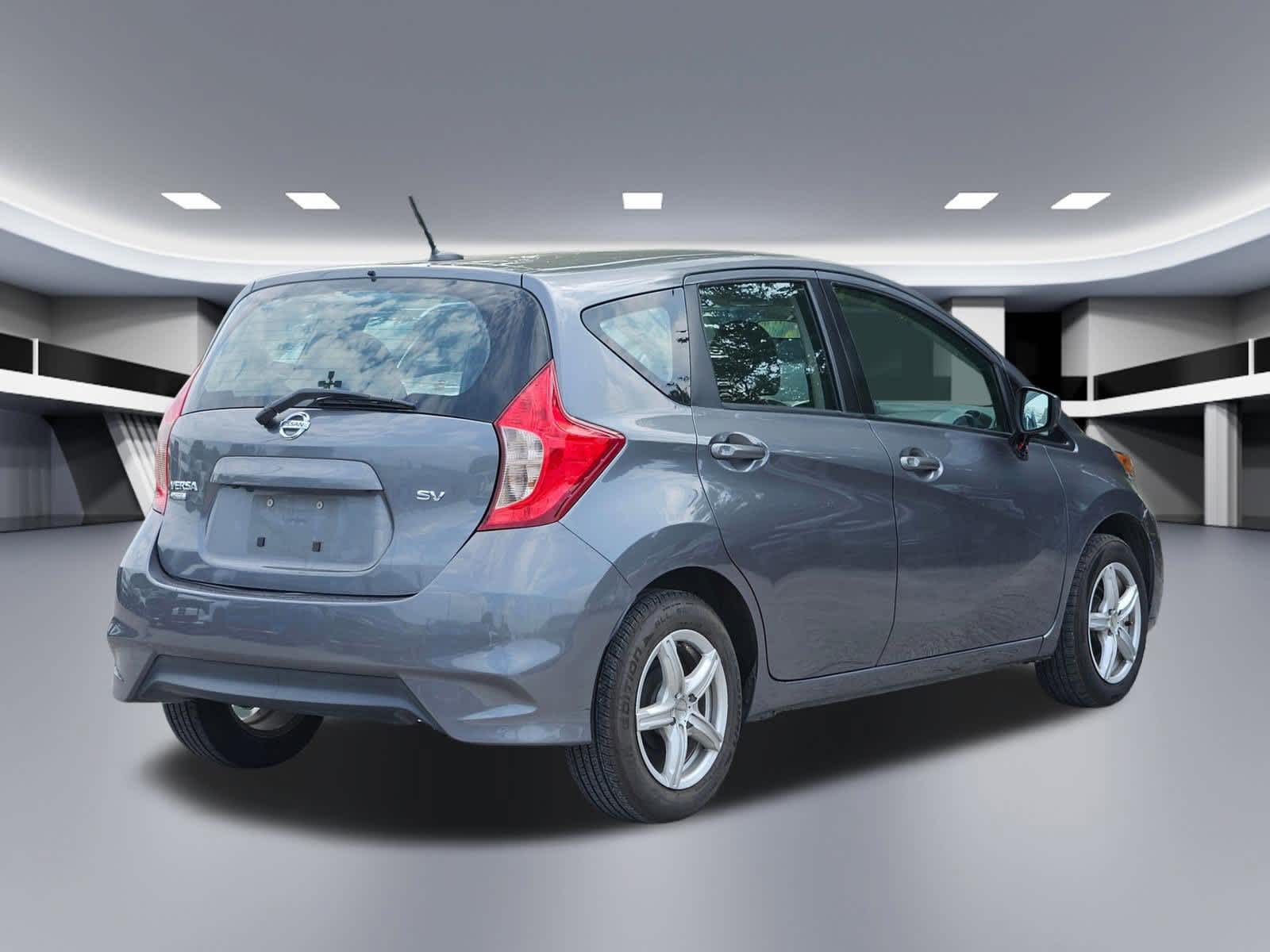 Thumbnail: 2018 Nissan Versa Note - 6