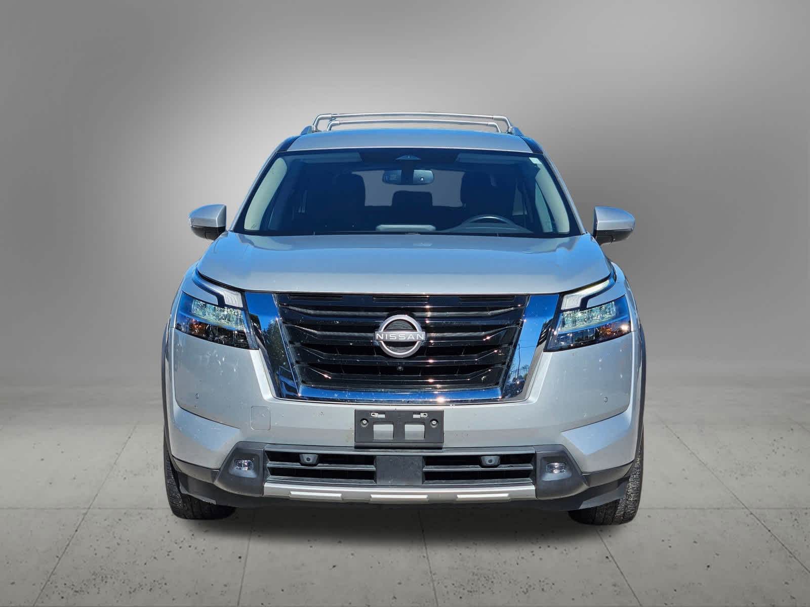 Thumbnail: 2022 Nissan Pathfinder - 8