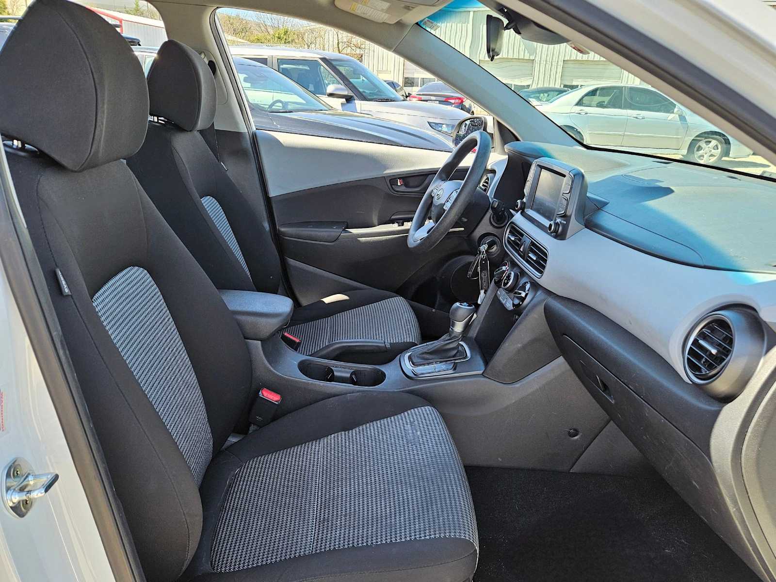 Thumbnail: 2019 Hyundai Kona - 19