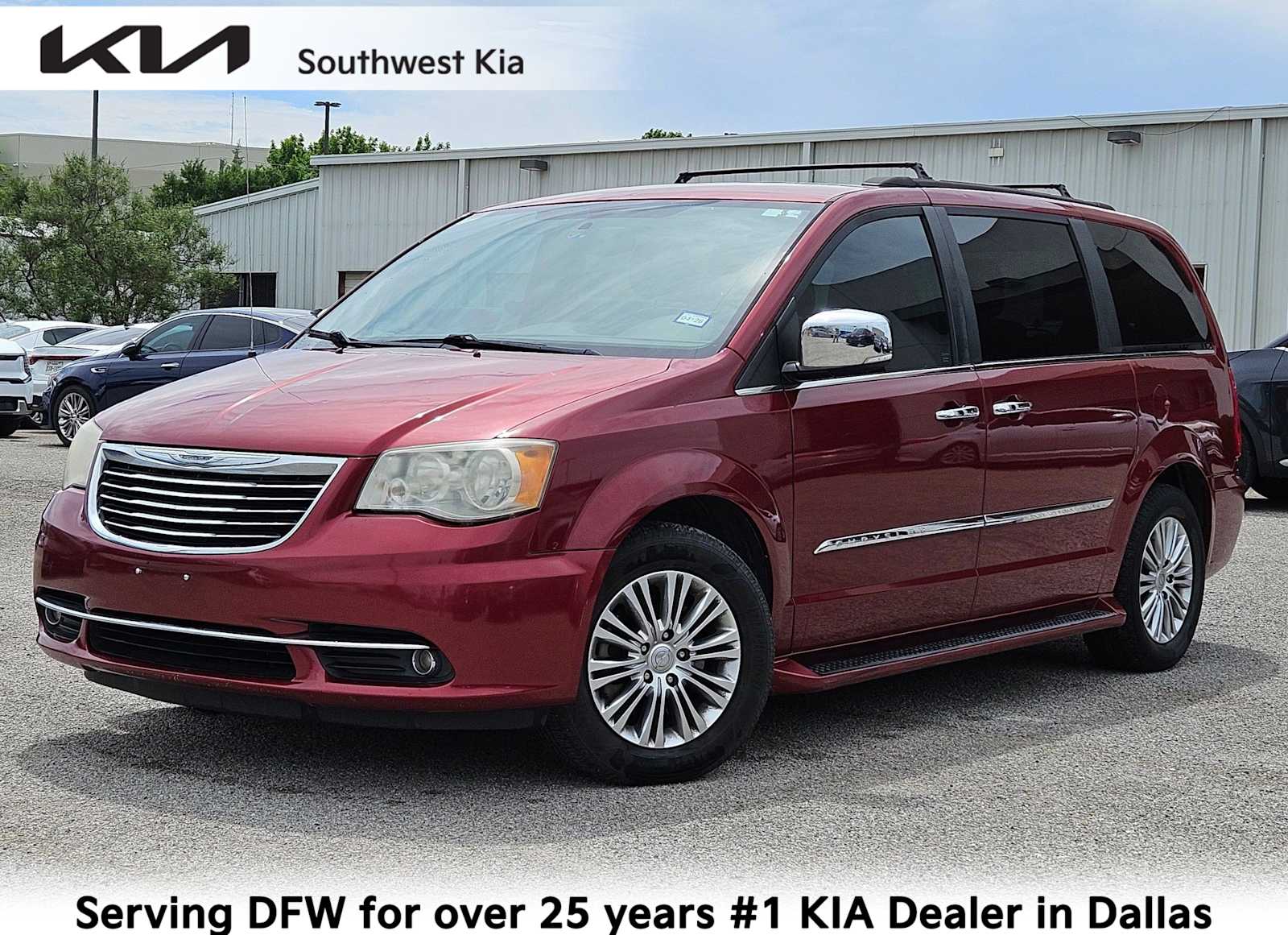 2013 Chrysler Town & Country Touring -
                  Dallas, TX
