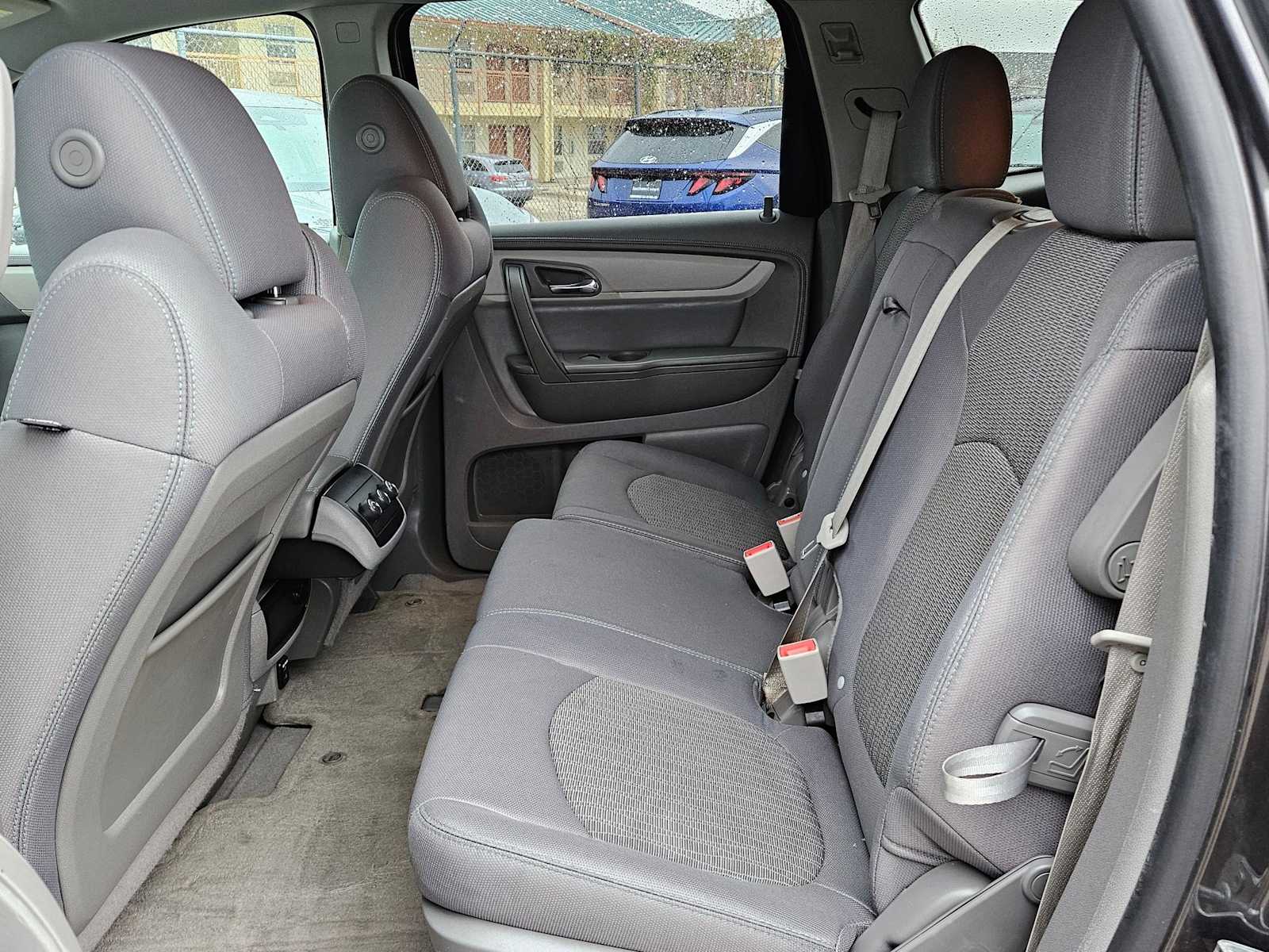 Thumbnail: 2014 Chevrolet Traverse - 20