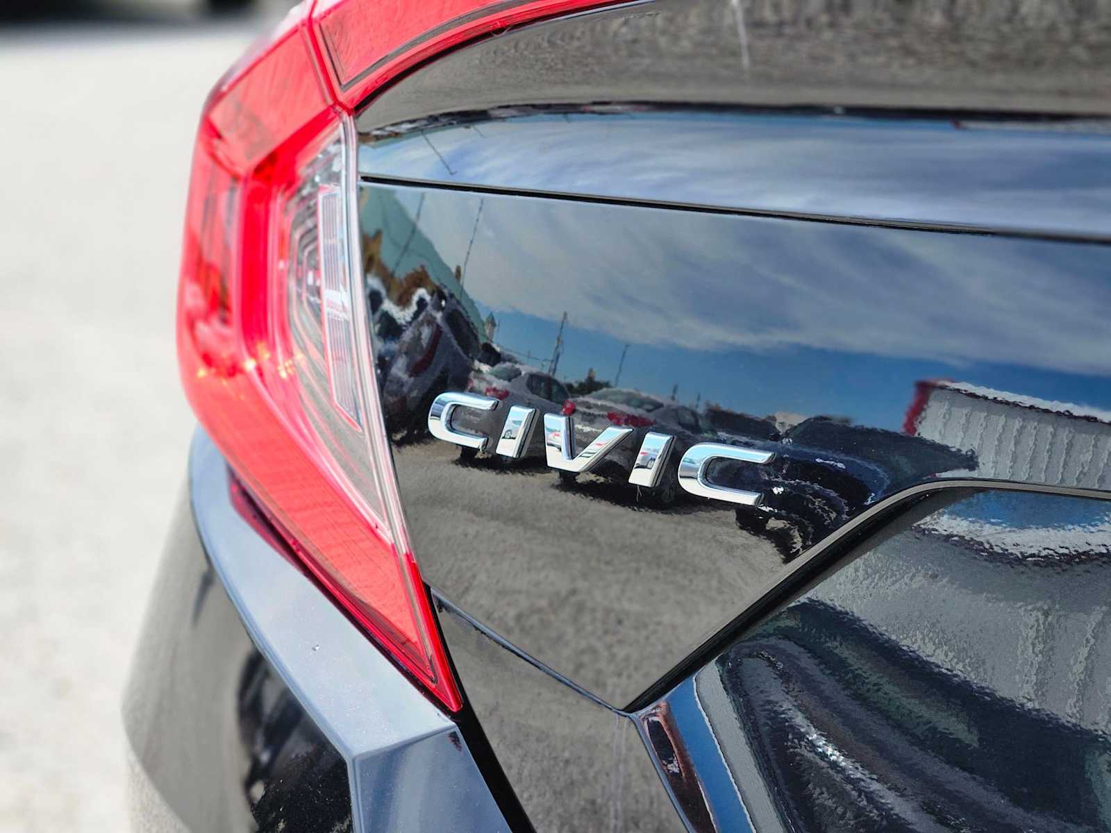 Thumbnail: 2017 Honda Civic - 13