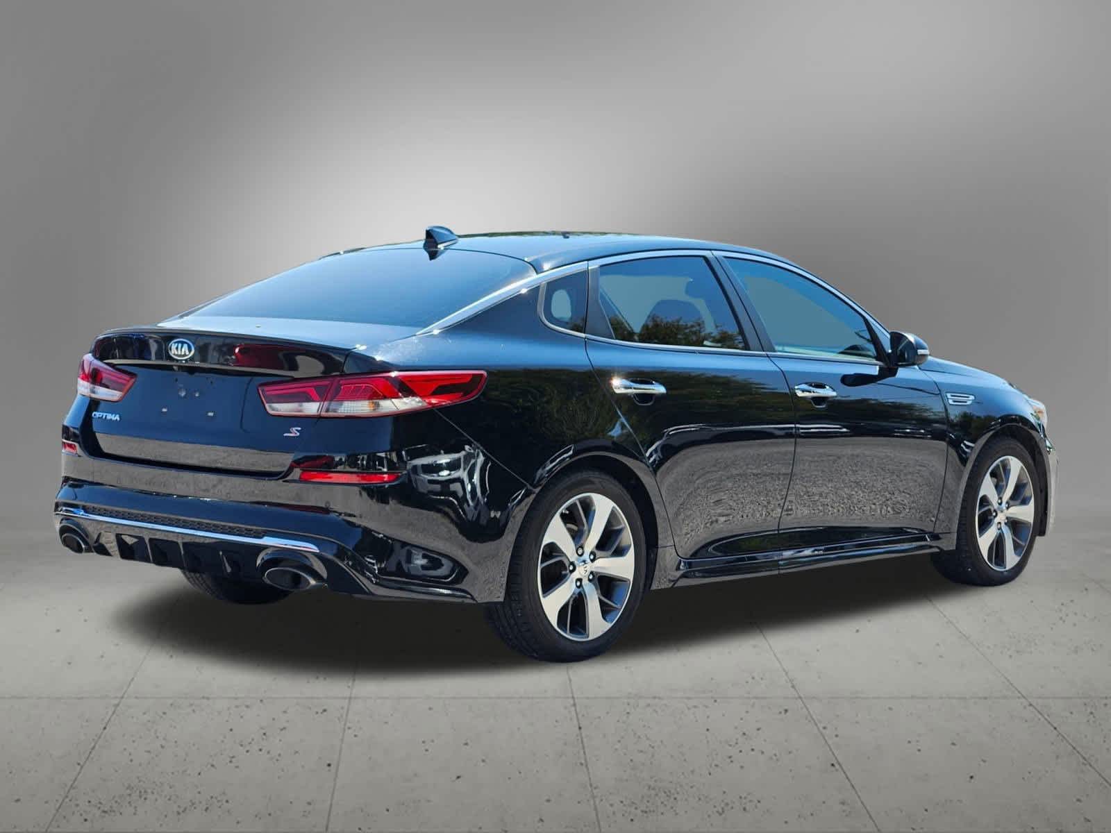 Thumbnail: 2019 Kia Optima - 5