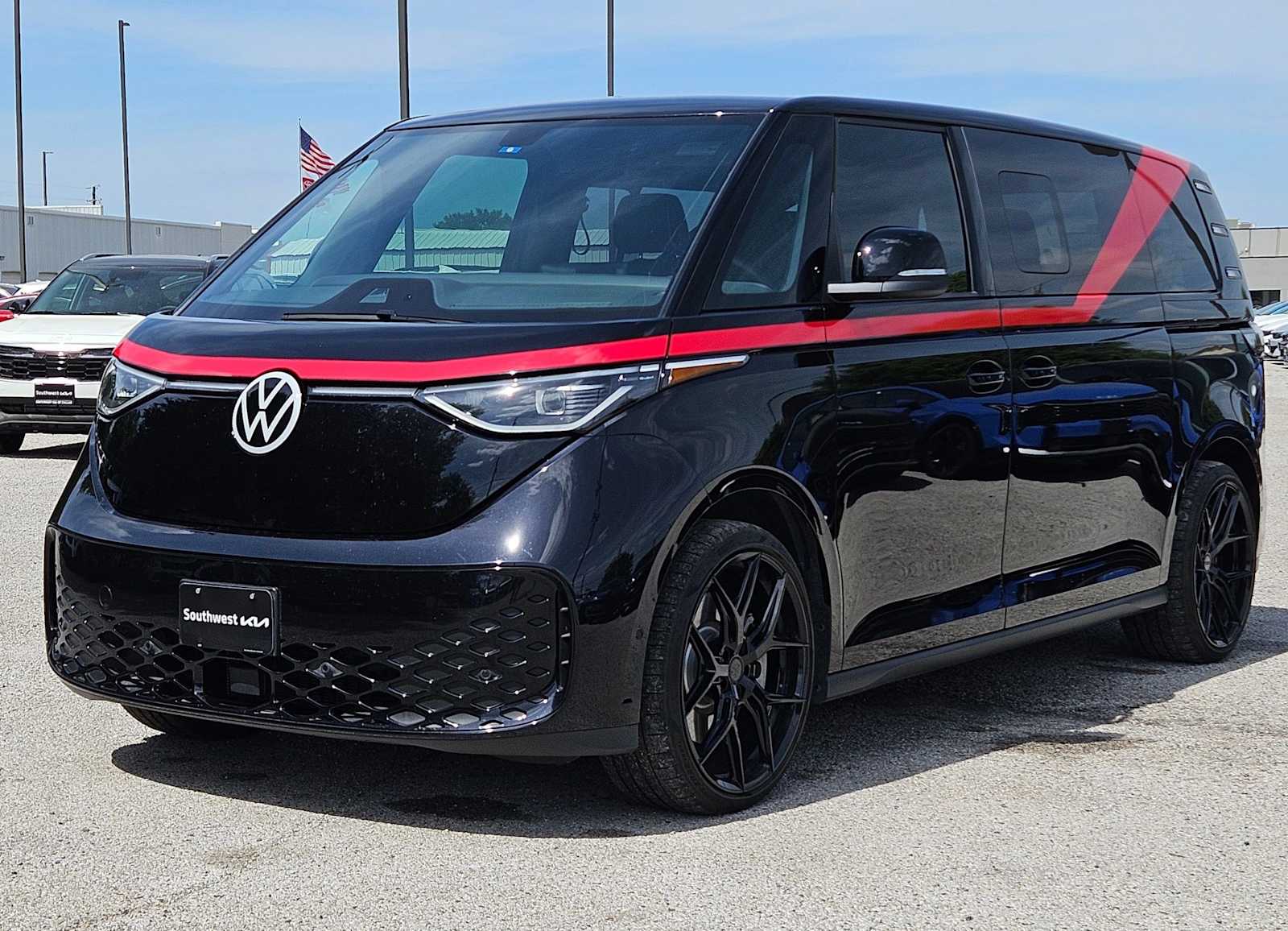 Thumbnail: 2025 Volkswagen ID.Buzz - 10