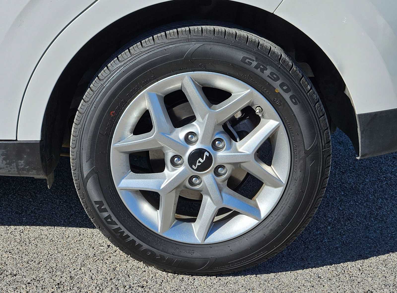 Thumbnail: 2024 Kia Soul - 10