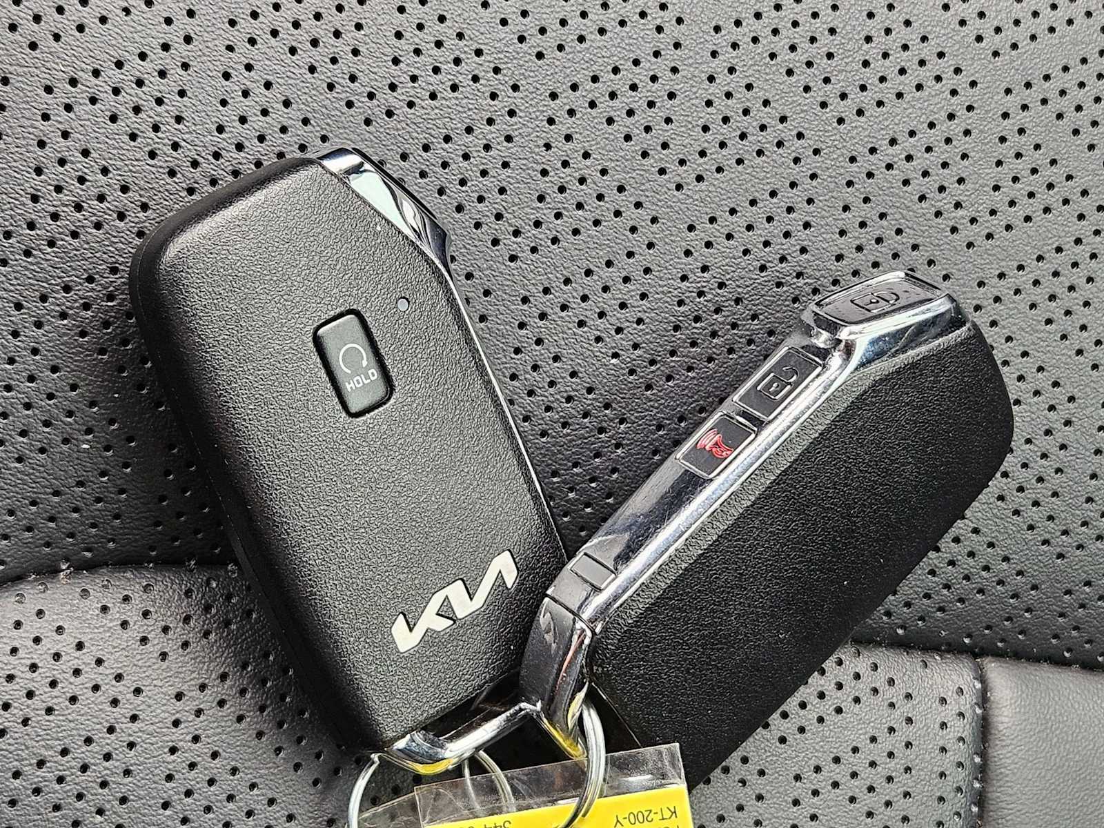 Thumbnail: 2023 Kia Sorento - 30