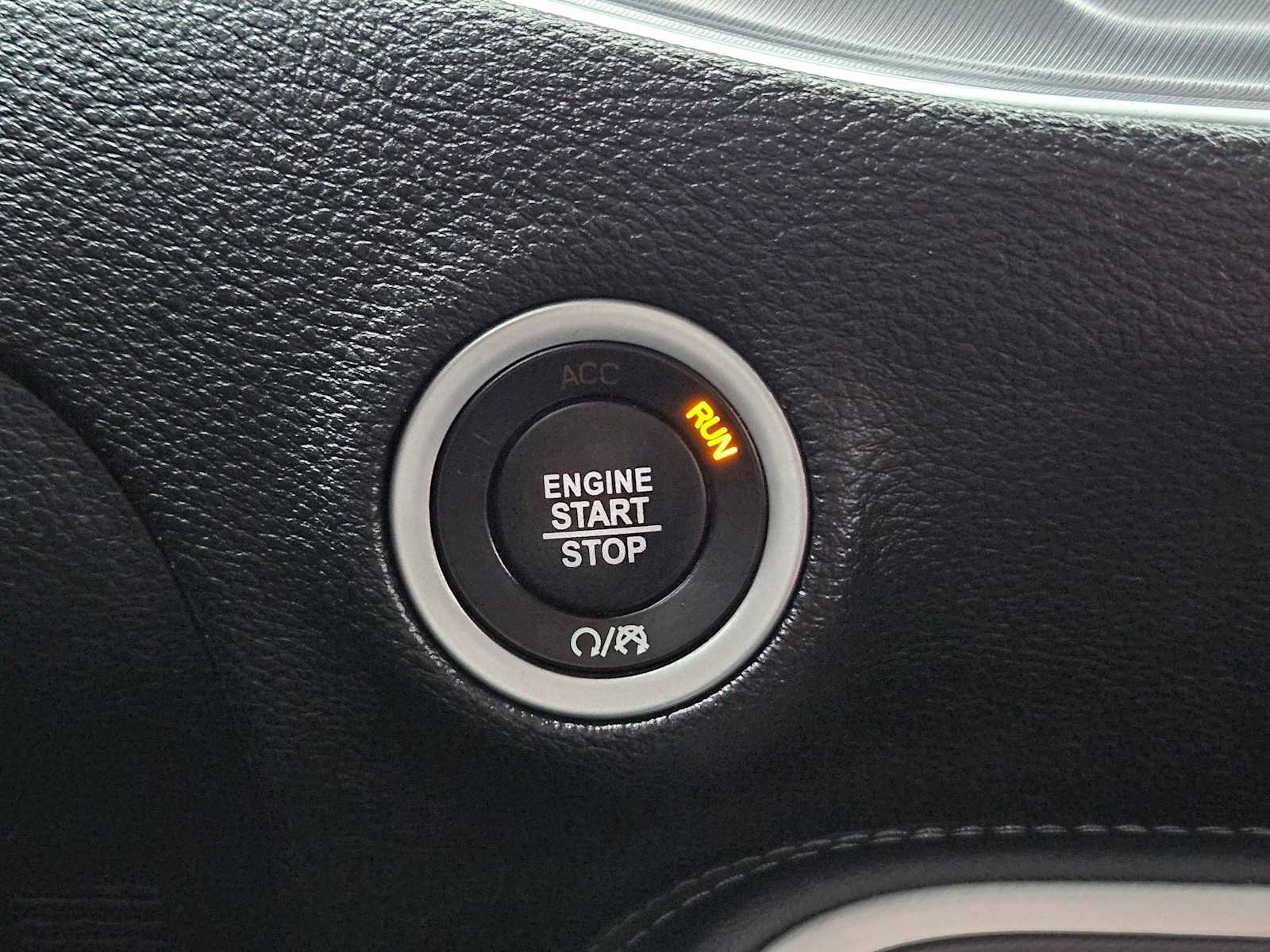 Thumbnail: 2021 Dodge Challenger - 32