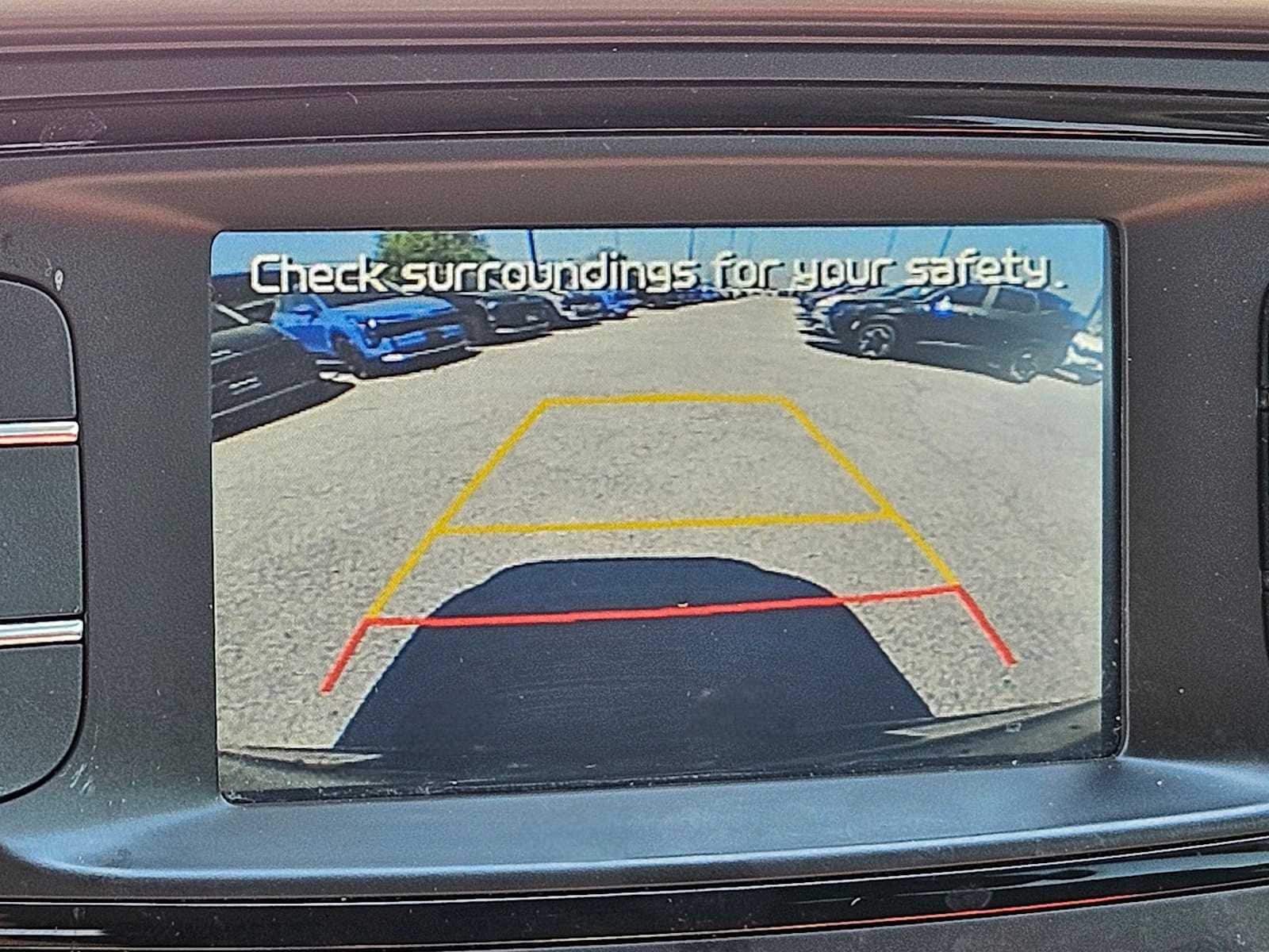 Thumbnail: 2016 Kia Sorento - 23