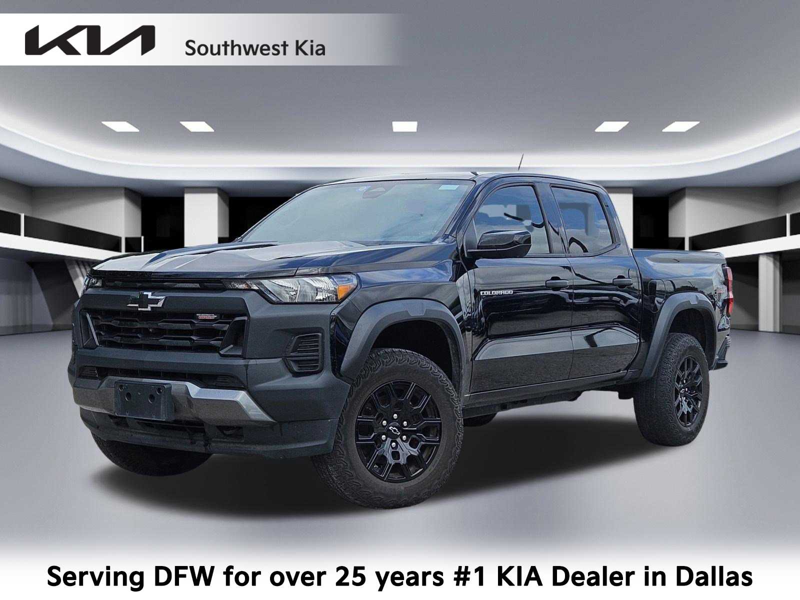 Thumbnail: 2023 Chevrolet Colorado - 1