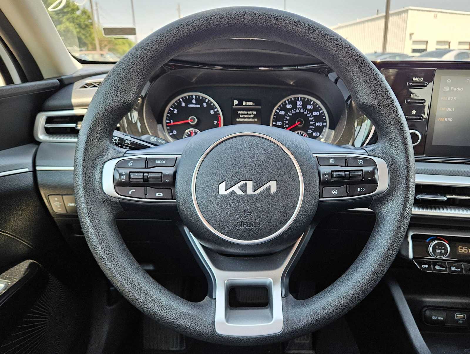 Thumbnail: 2023 Kia K5 - 21