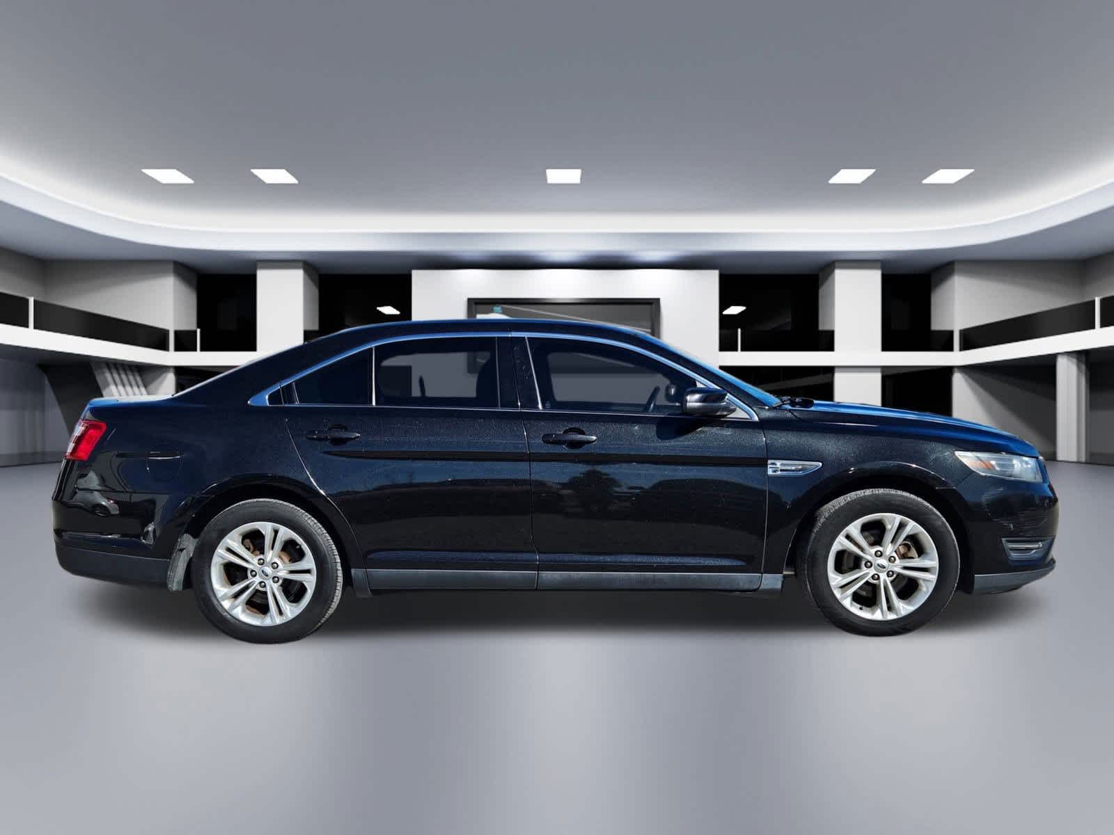Thumbnail: 2014 Ford Taurus - 6