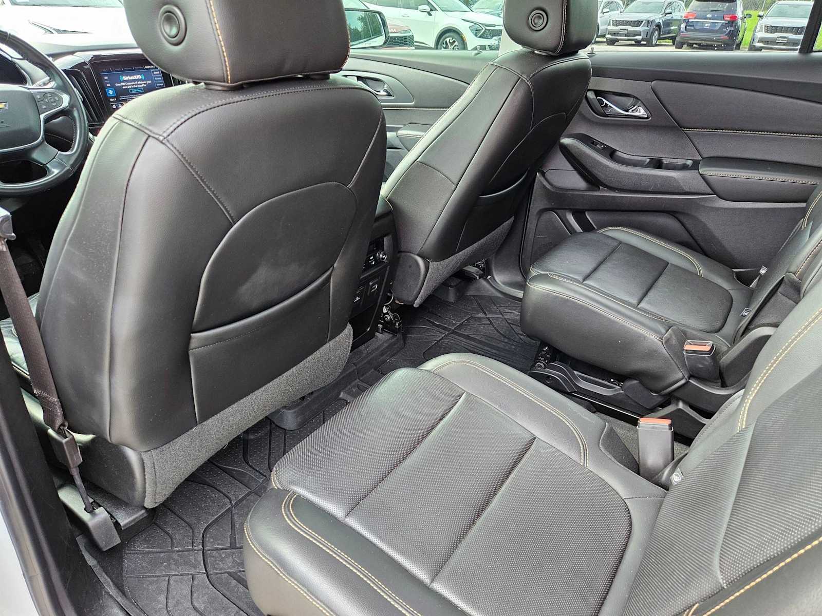 Thumbnail: 2020 Chevrolet Traverse - 11