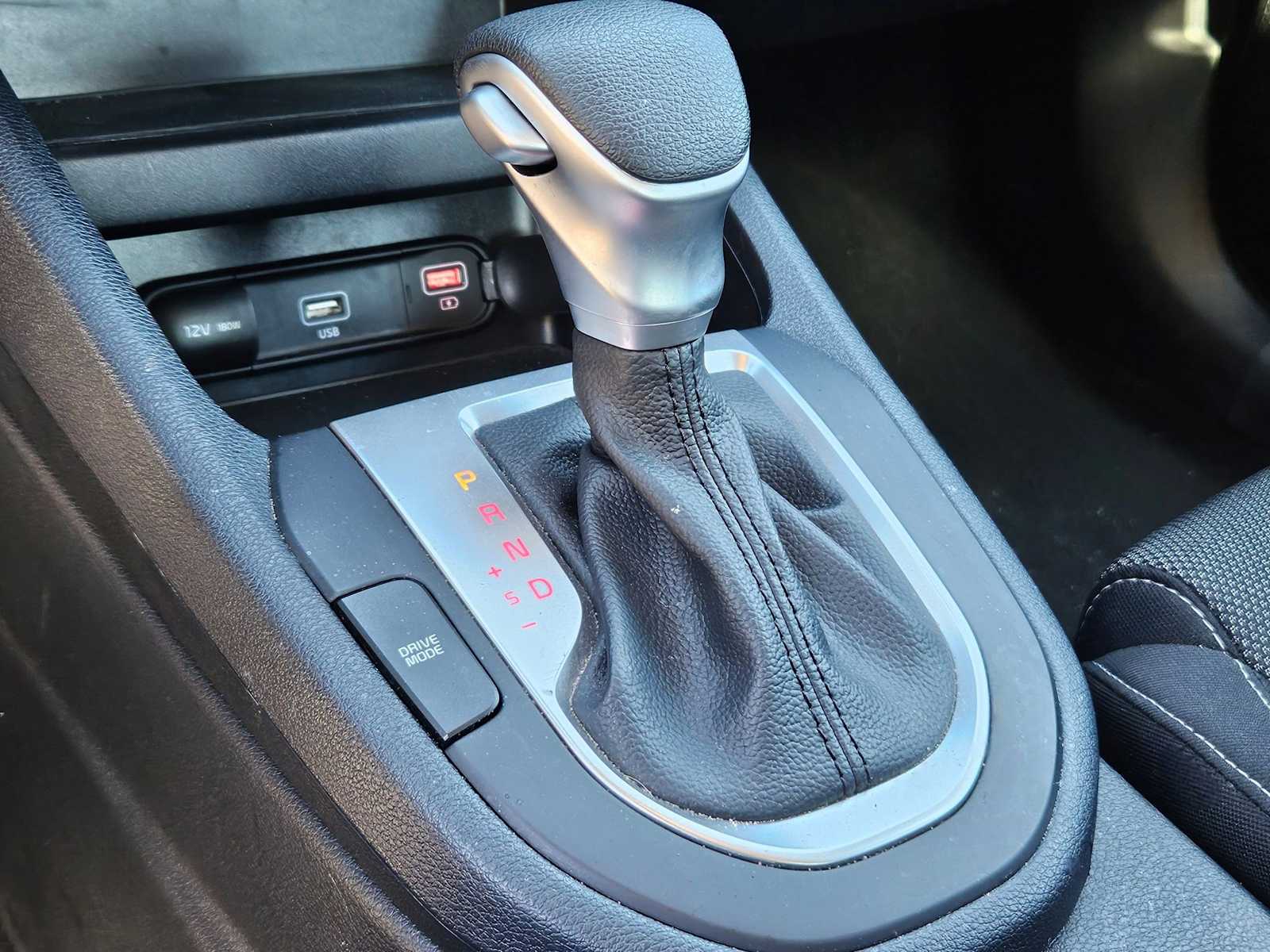 Thumbnail: 2024 Kia Forte - 31