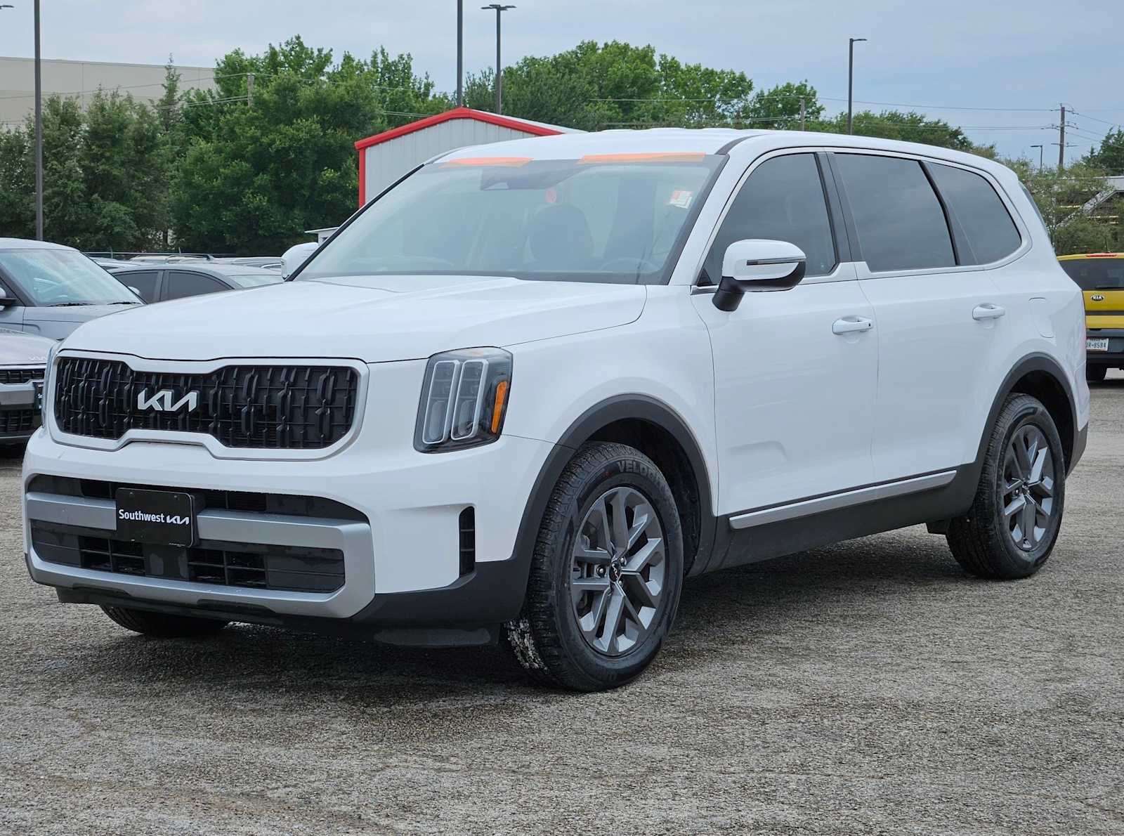 Thumbnail: 2024 Kia Telluride - 10