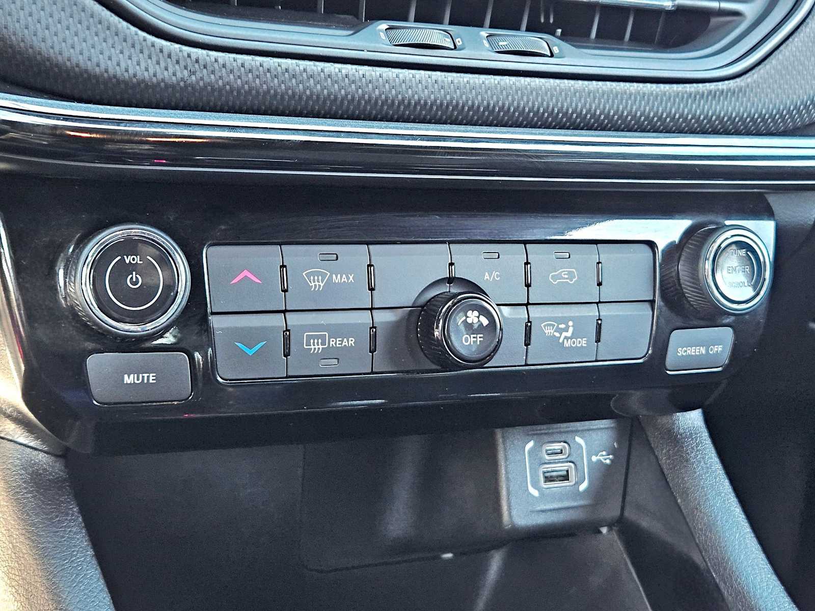 Thumbnail: 2025 Jeep Compass - 31