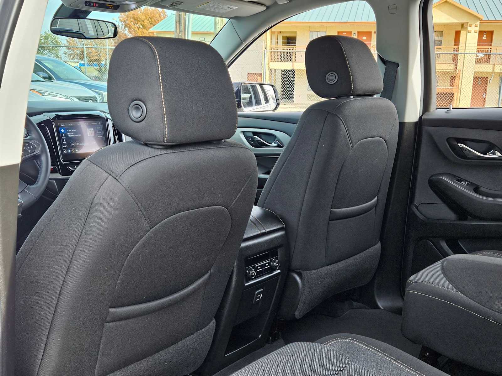 Thumbnail: 2020 Chevrolet Traverse - 19