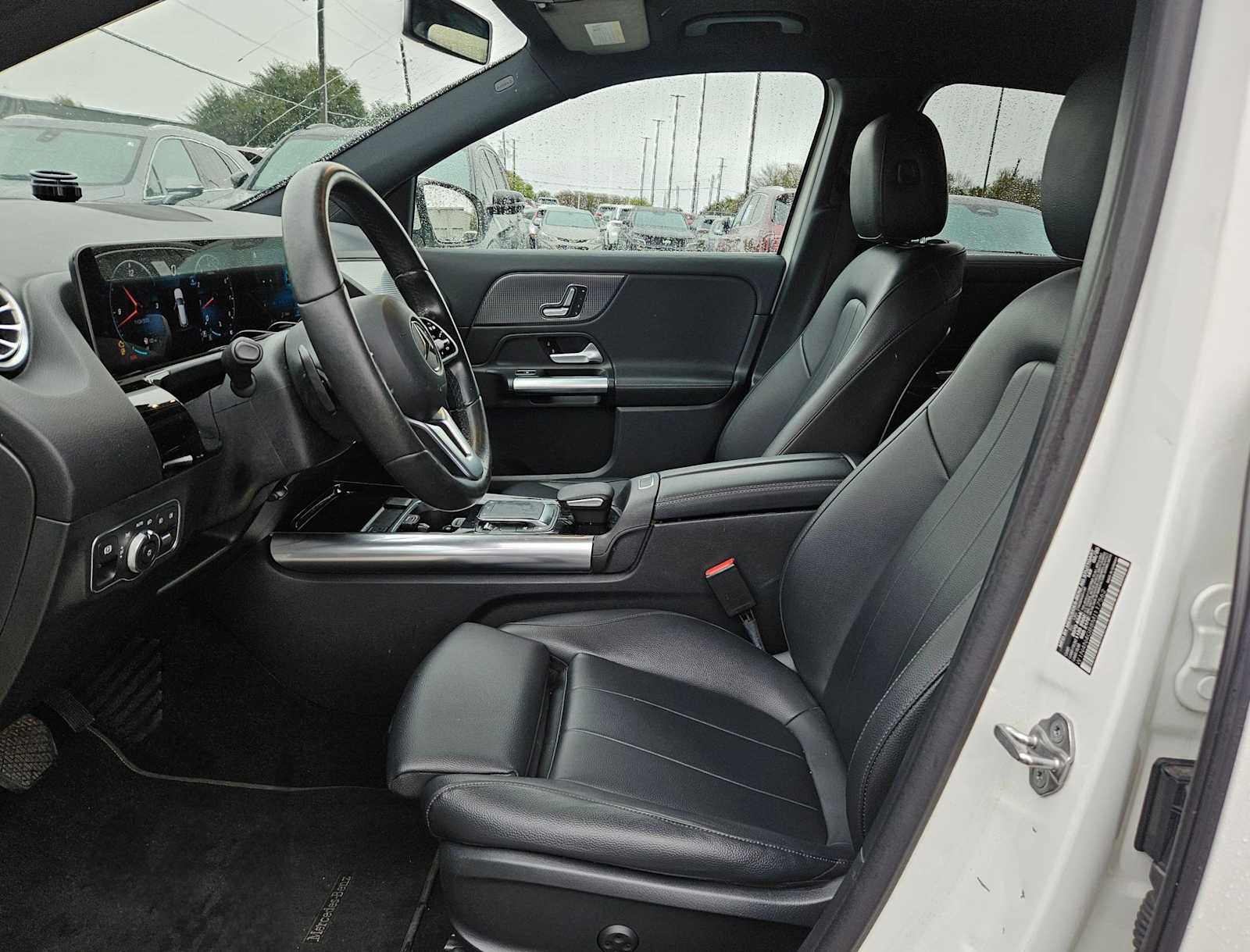 Thumbnail: 2021 Mercedes-Benz GLA - 16