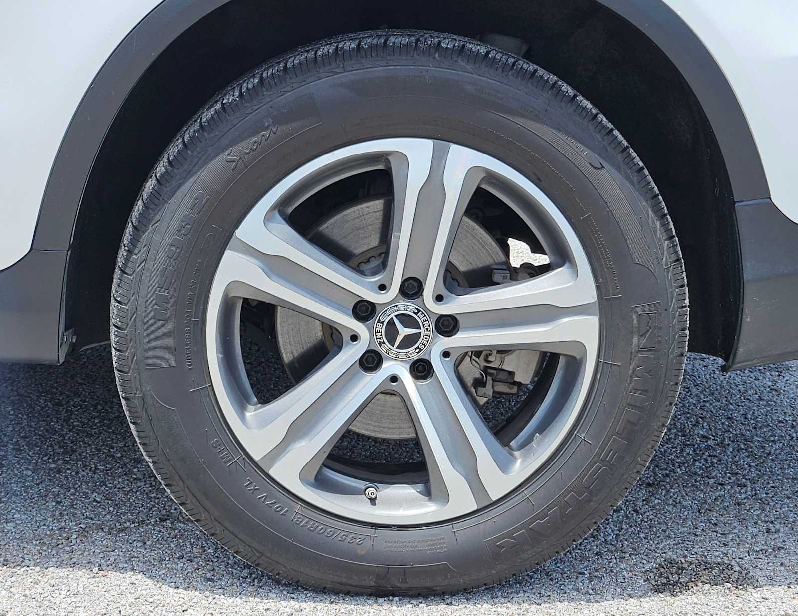 Thumbnail: 2019 Mercedes-Benz GLC - 15