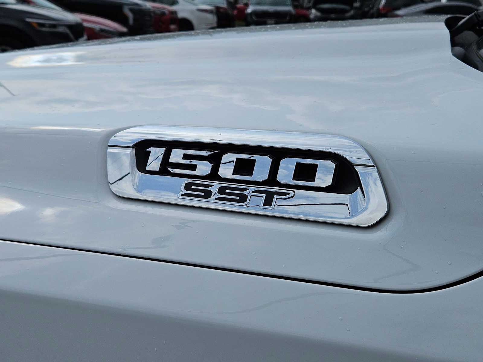 Thumbnail: 2025 RAM 1500 - 12