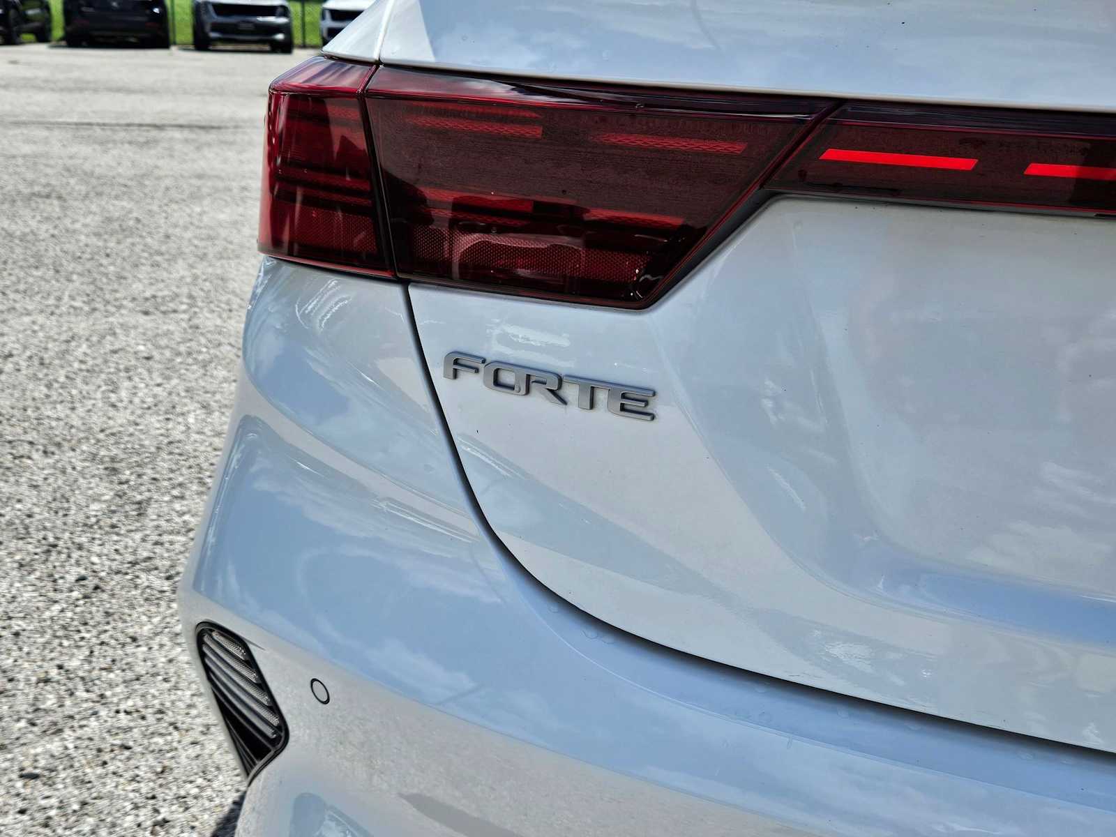 2023 Kia Forte GT 13