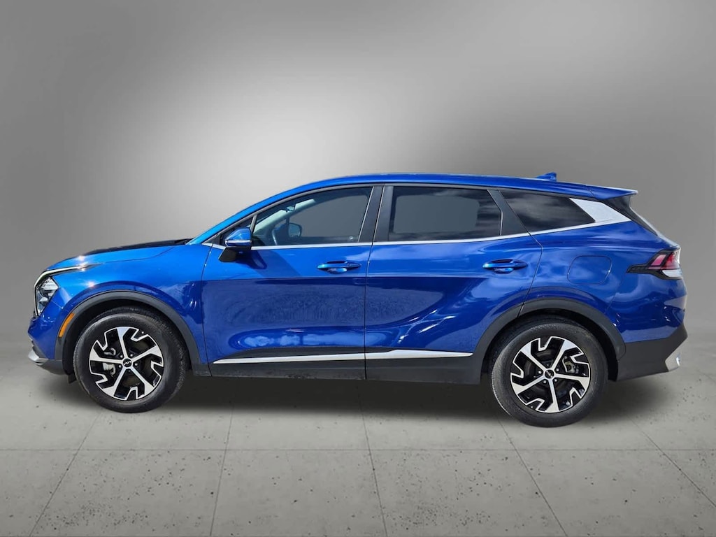 Used 2023 Kia Sportage EX SUV