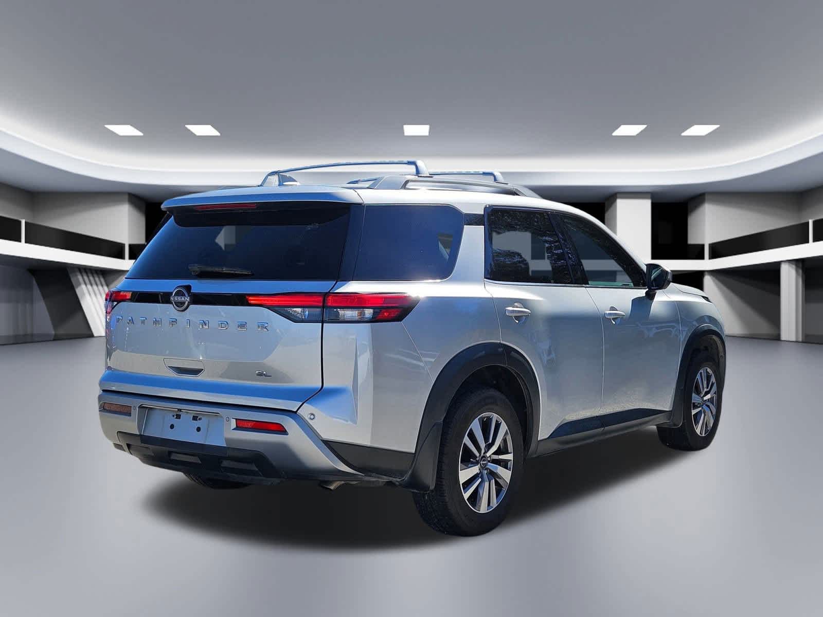 Thumbnail: 2022 Nissan Pathfinder - 5