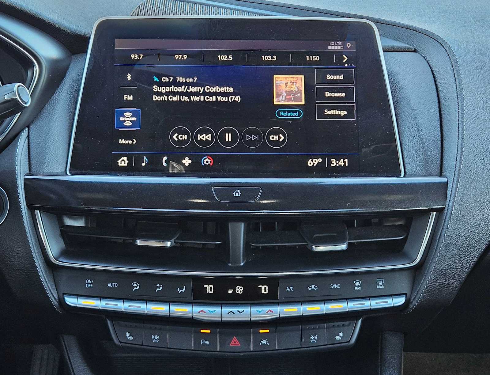 Thumbnail: 2023 Cadillac CT5 - 22