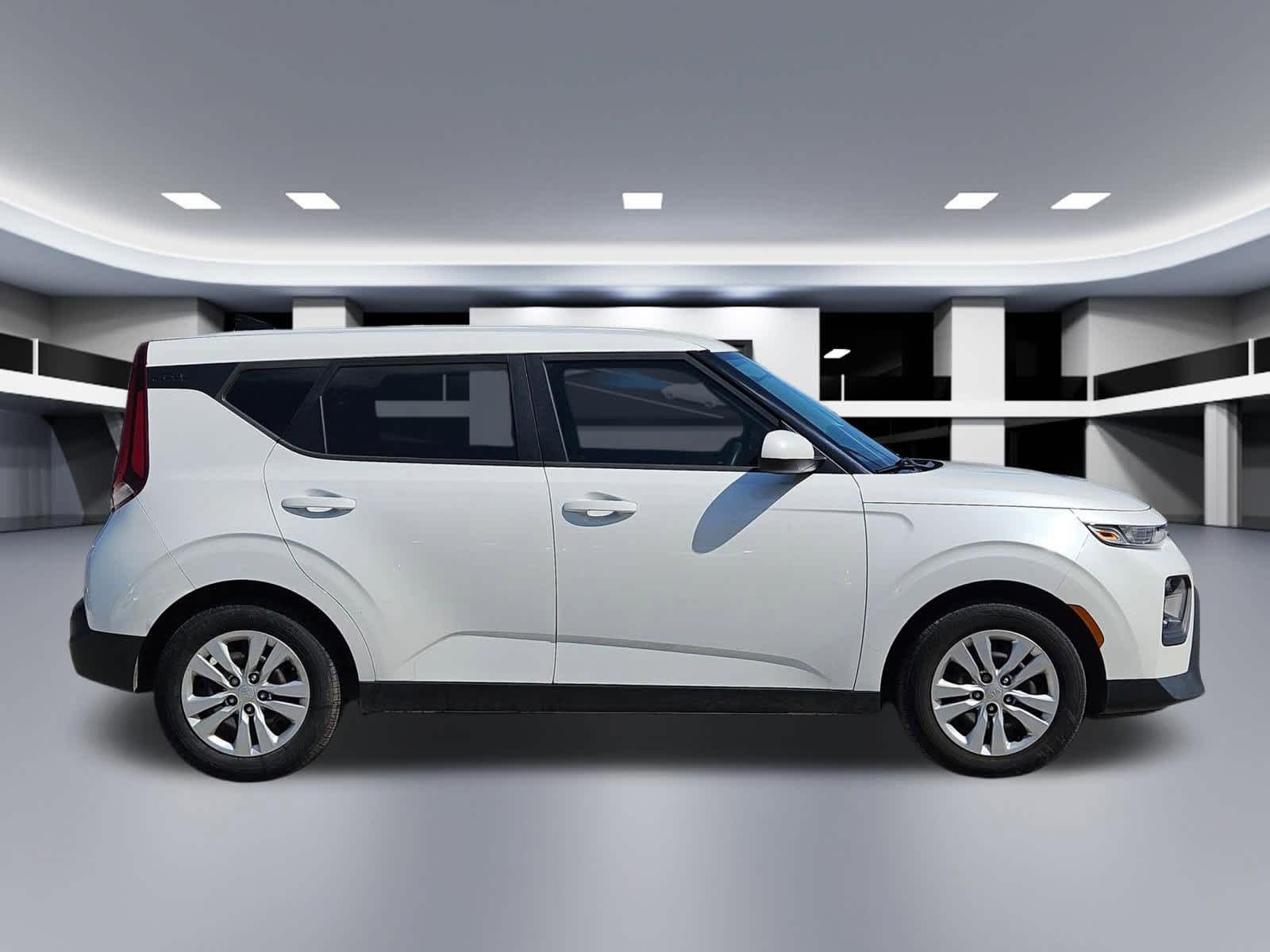 Thumbnail: 2020 Kia Soul - 7