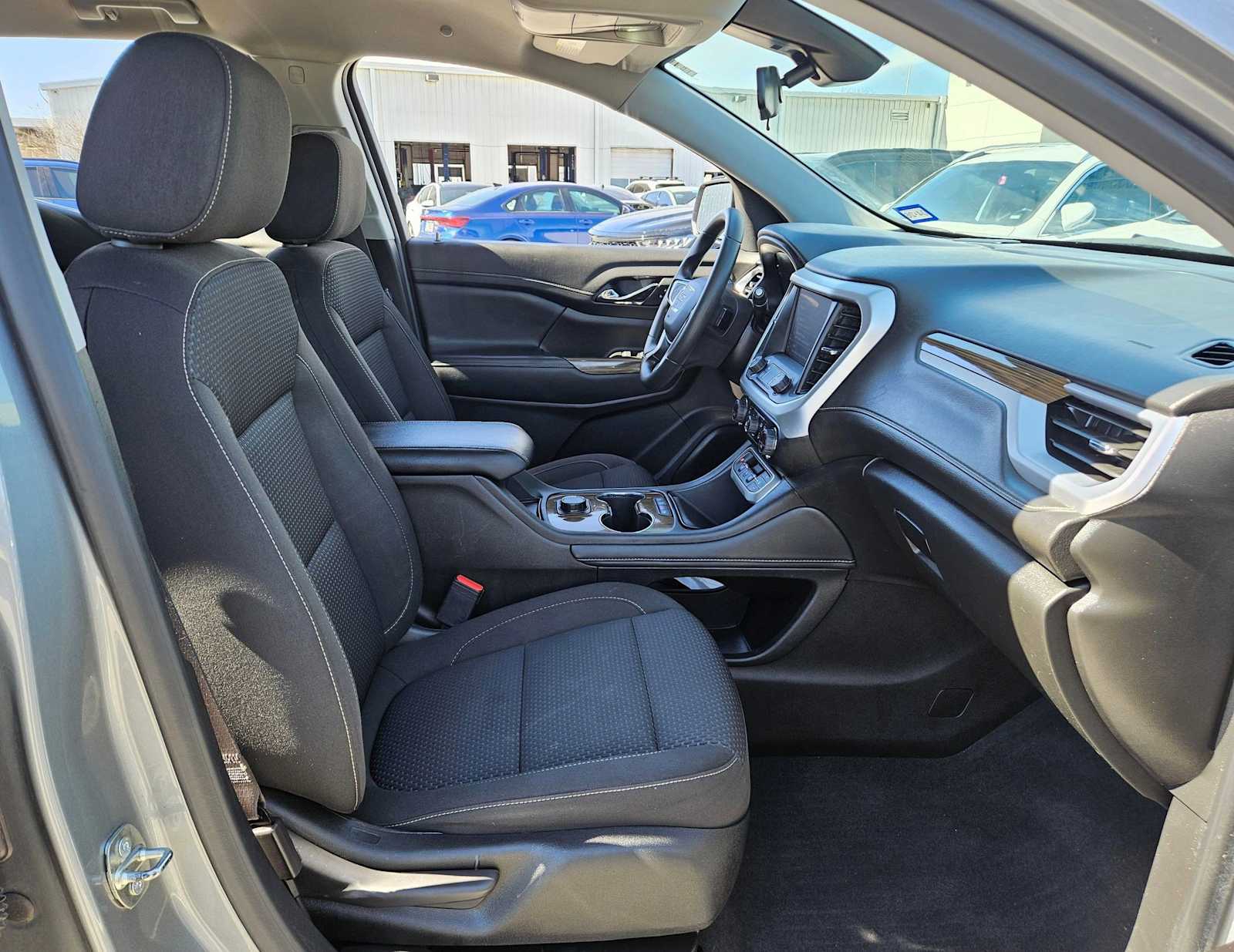 Thumbnail: 2023 GMC Acadia - 19