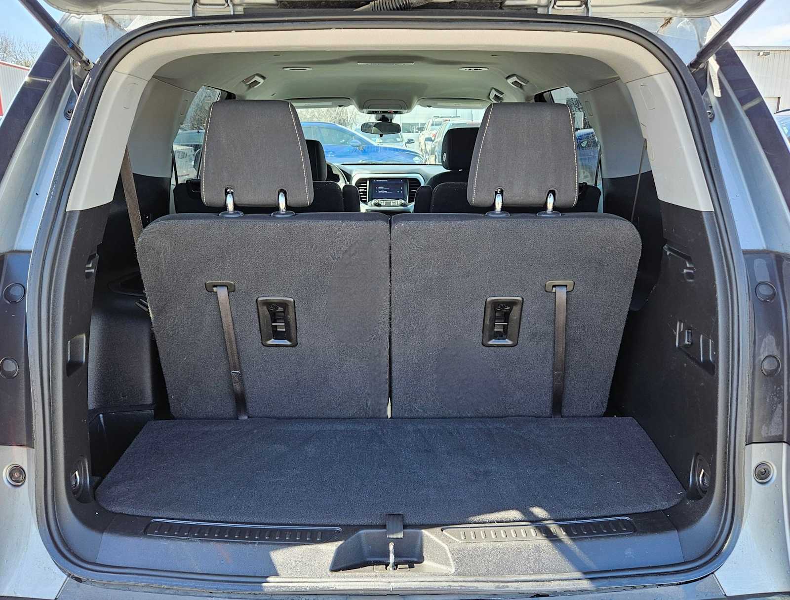 Thumbnail: 2023 GMC Acadia - 30