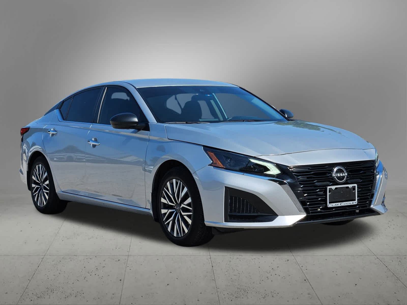 Thumbnail: 2024 Nissan Altima - 7
