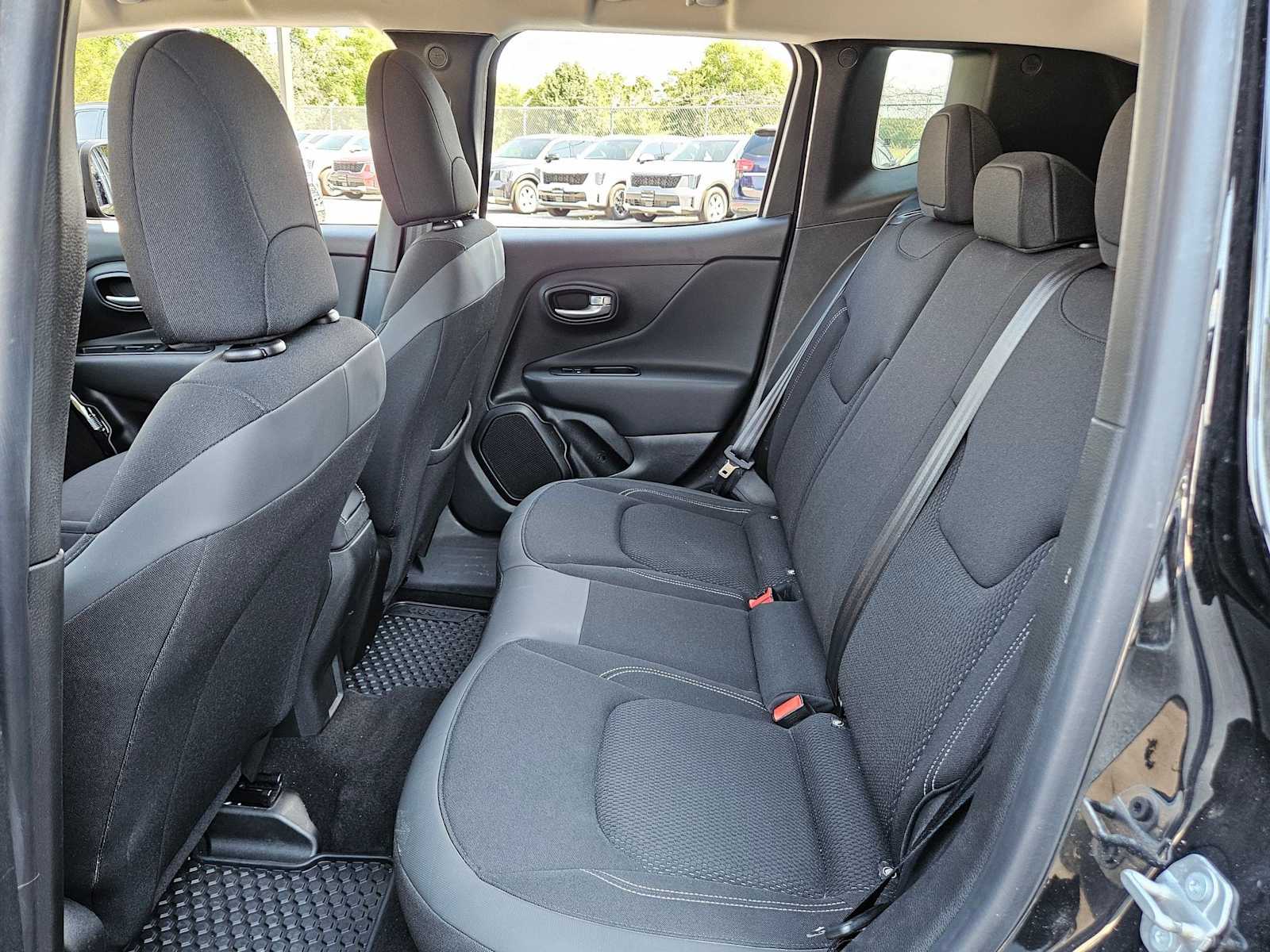 Thumbnail: 2023 Jeep Renegade - 17