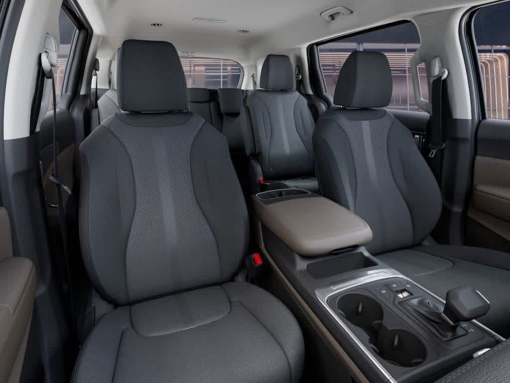 Thumbnail: 2026 Kia Carnival - 15