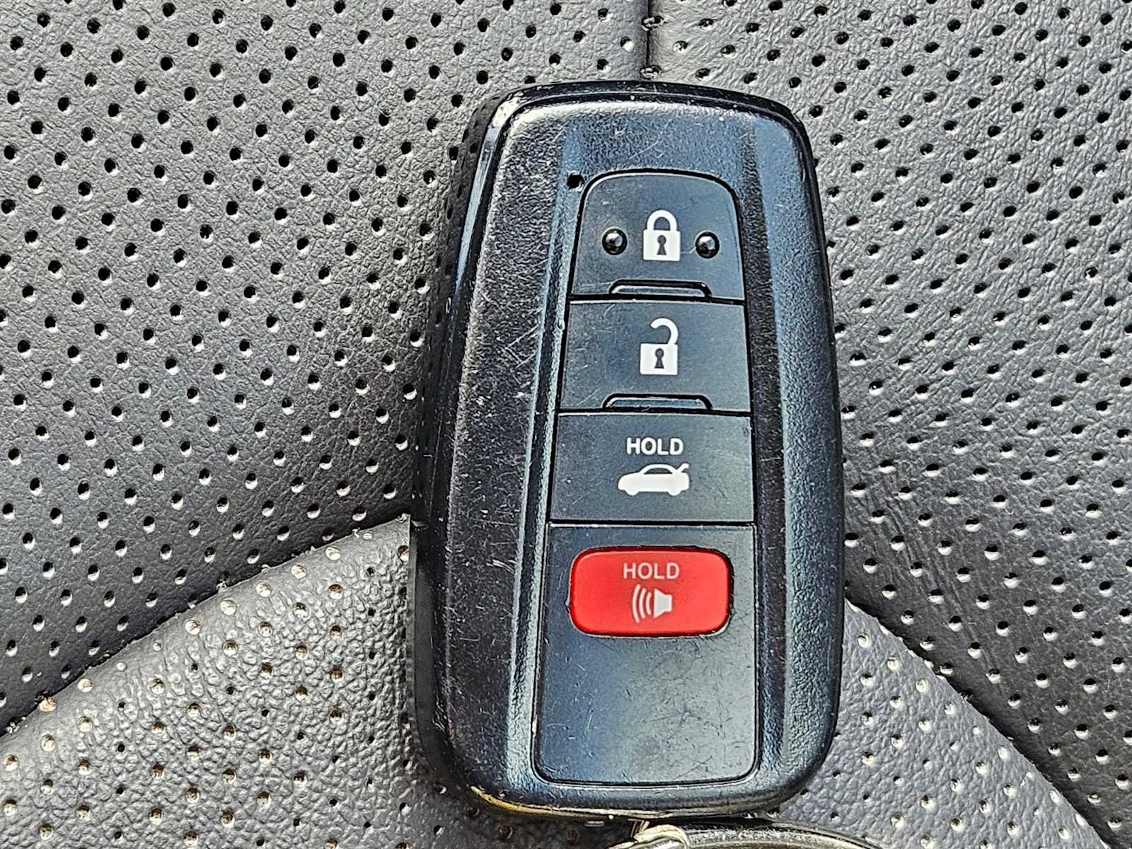 Thumbnail: 2022 Toyota Camry - 37