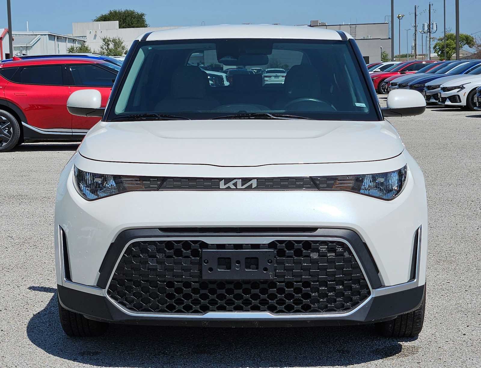 Thumbnail: 2023 Kia Soul - 8