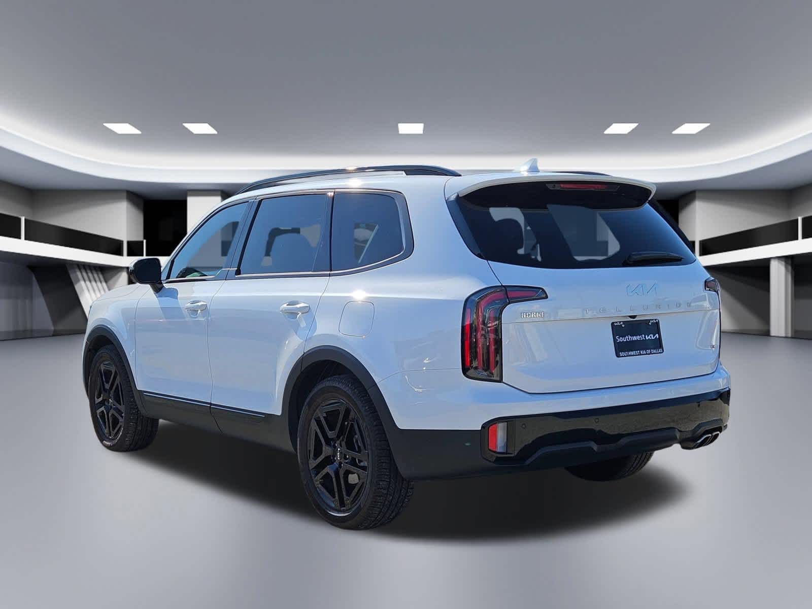 Thumbnail: 2024 Kia Telluride - 3