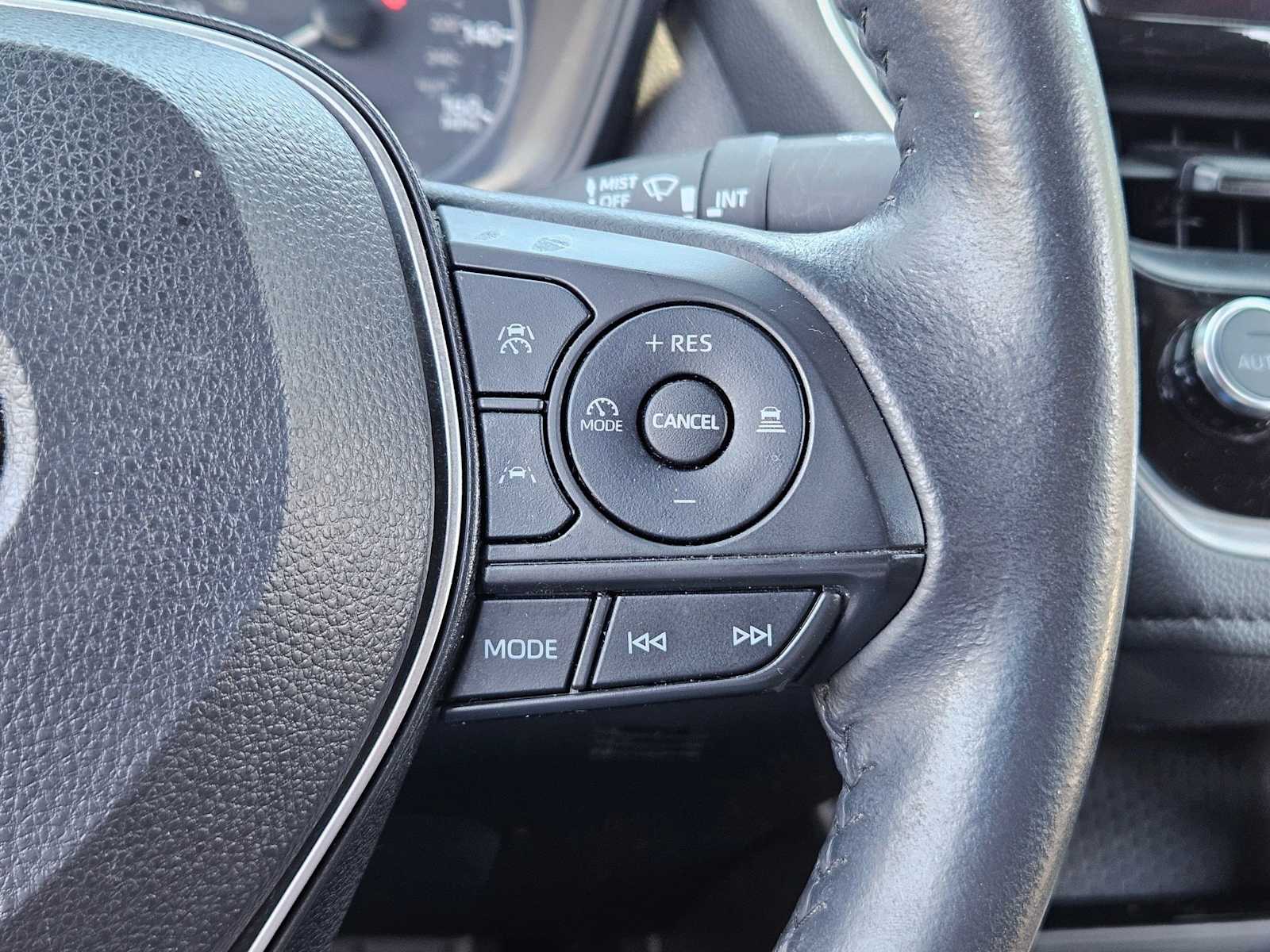 2024 Toyota Corolla SE 21