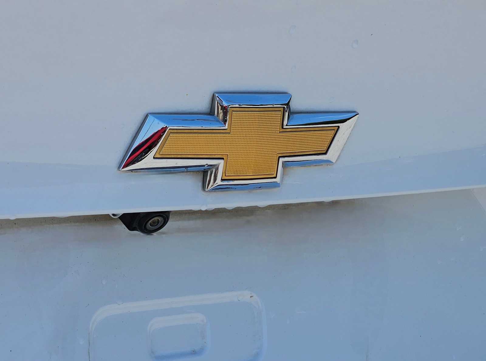 Thumbnail: 2016 Chevrolet Malibu - 10