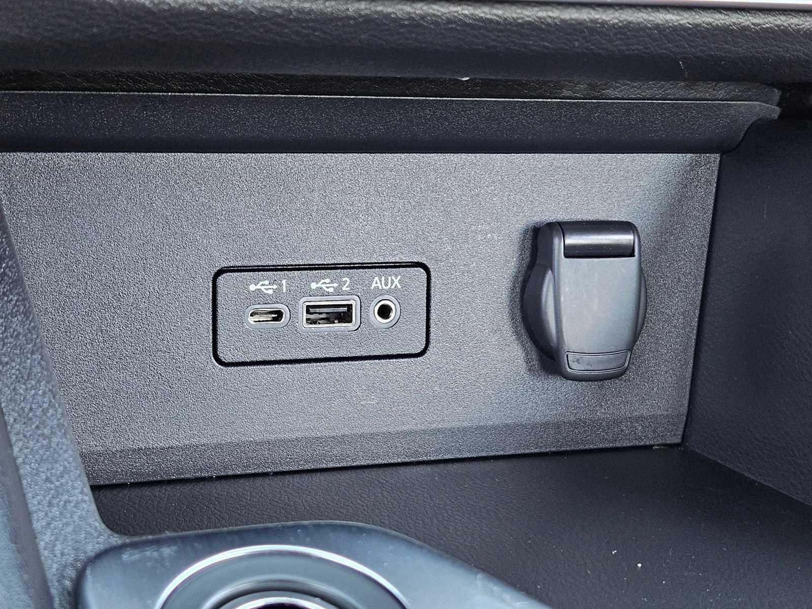 Thumbnail: 2022 Nissan Sentra - 29