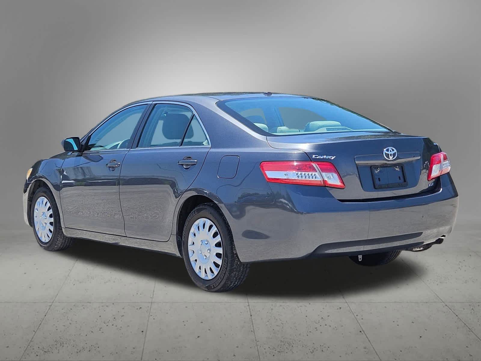 Thumbnail: 2011 Toyota Camry - 3