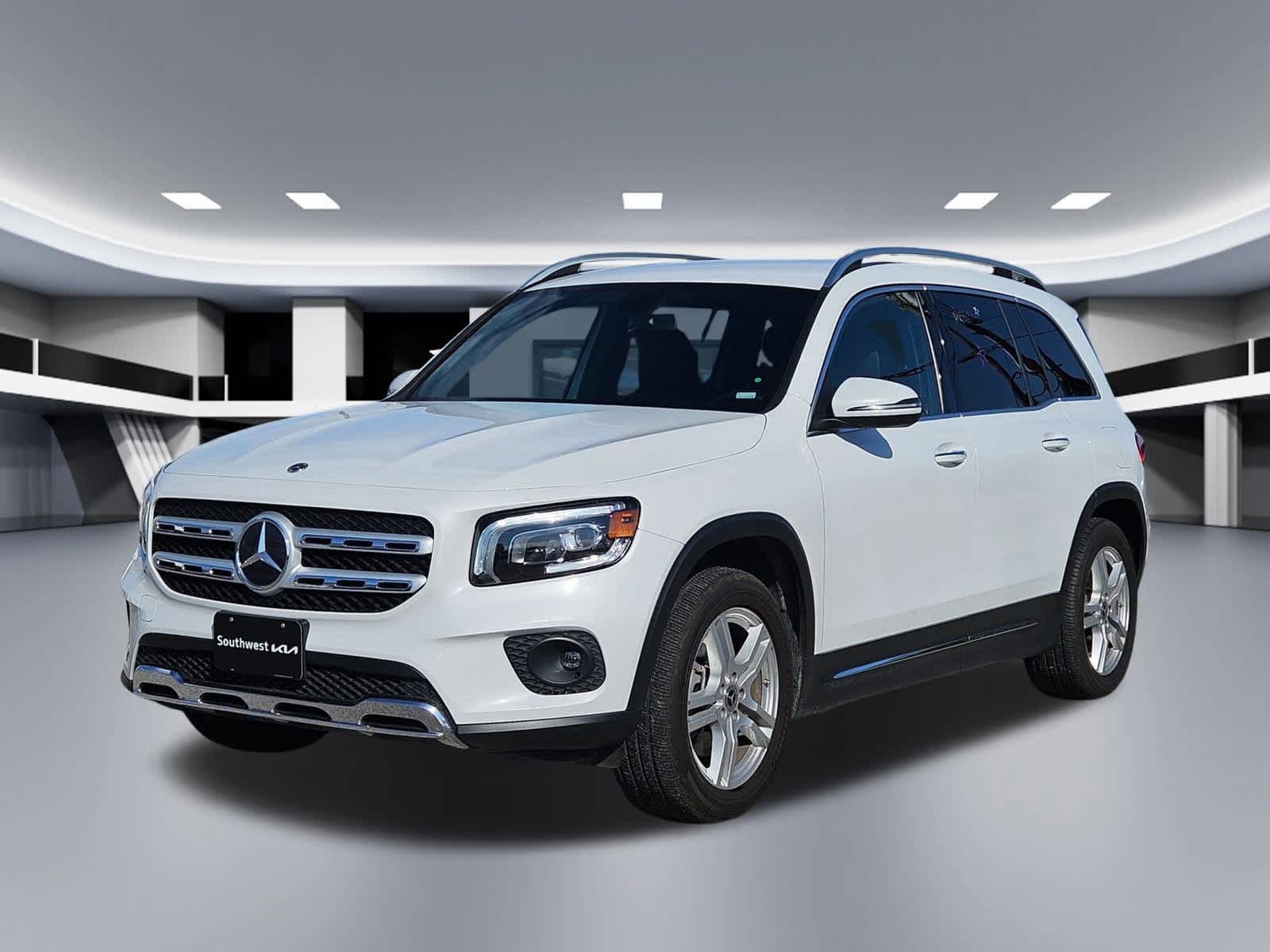 Thumbnail: 2023 Mercedes-Benz GLB - 9