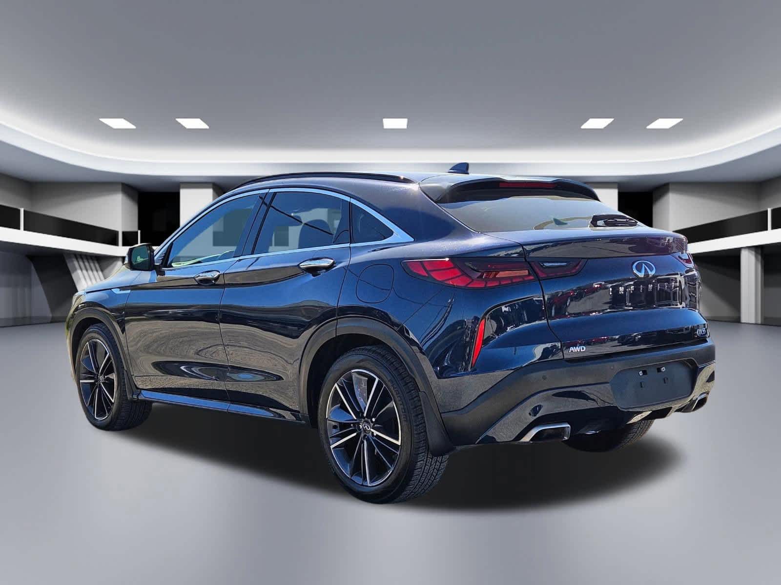 Thumbnail: 2023 INFINITI QX55 - 4