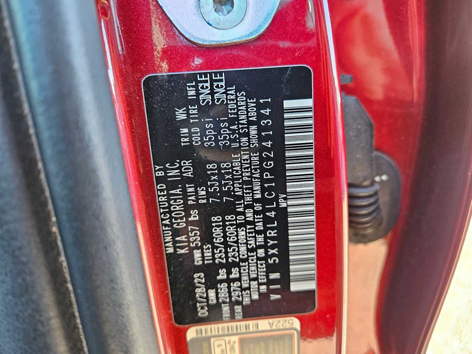 Thumbnail: 2023 Kia Sorento - 29