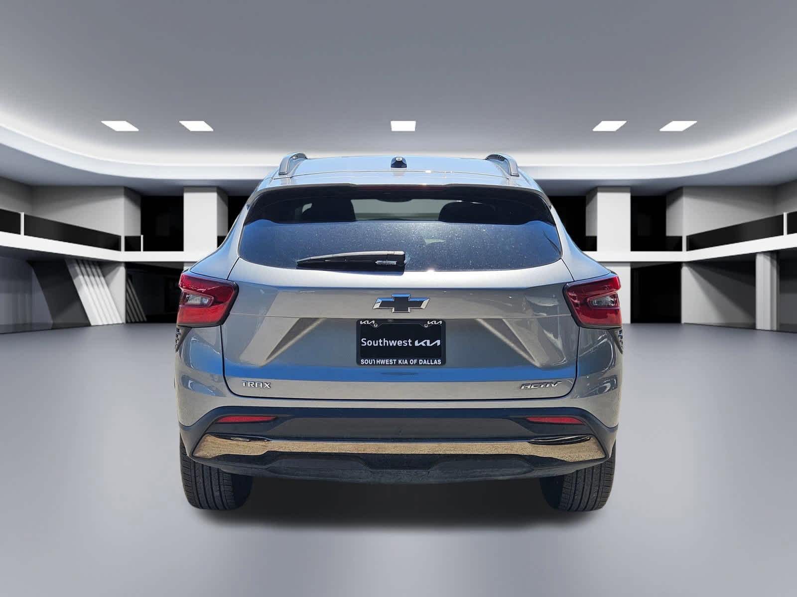Thumbnail: 2024 Chevrolet Trax - 5