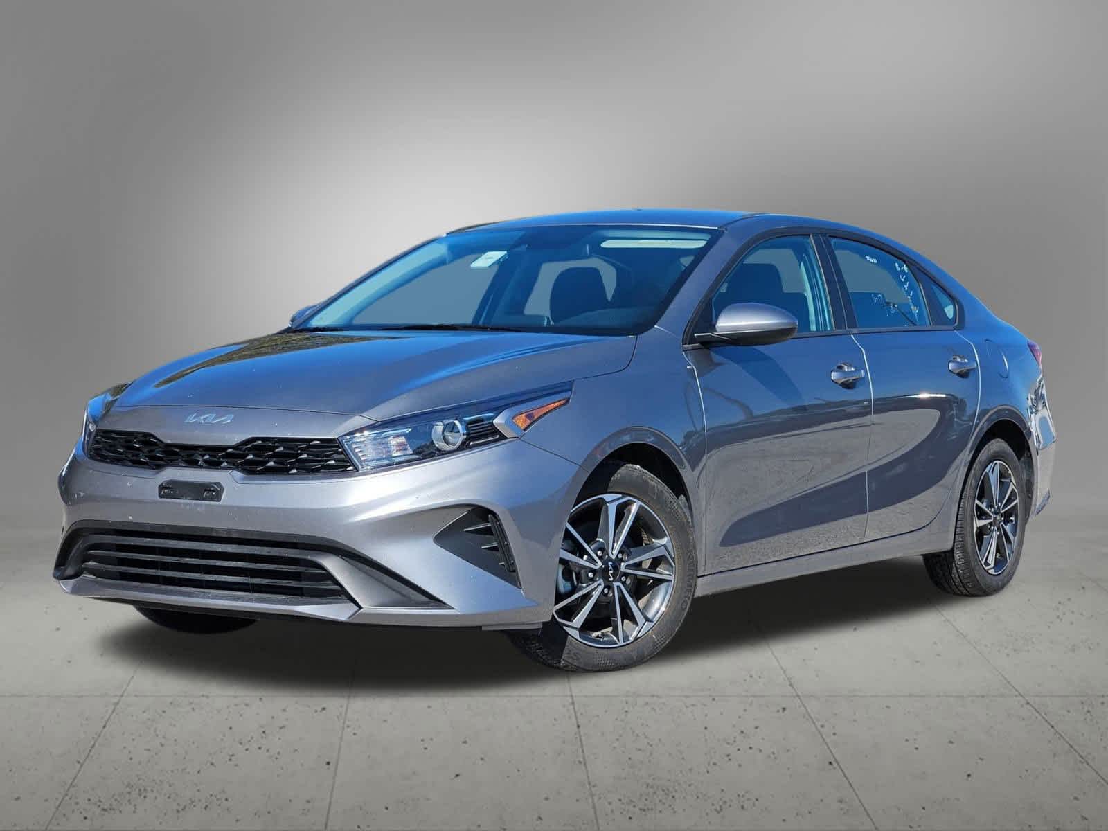 Thumbnail: 2024 Kia Forte - 1