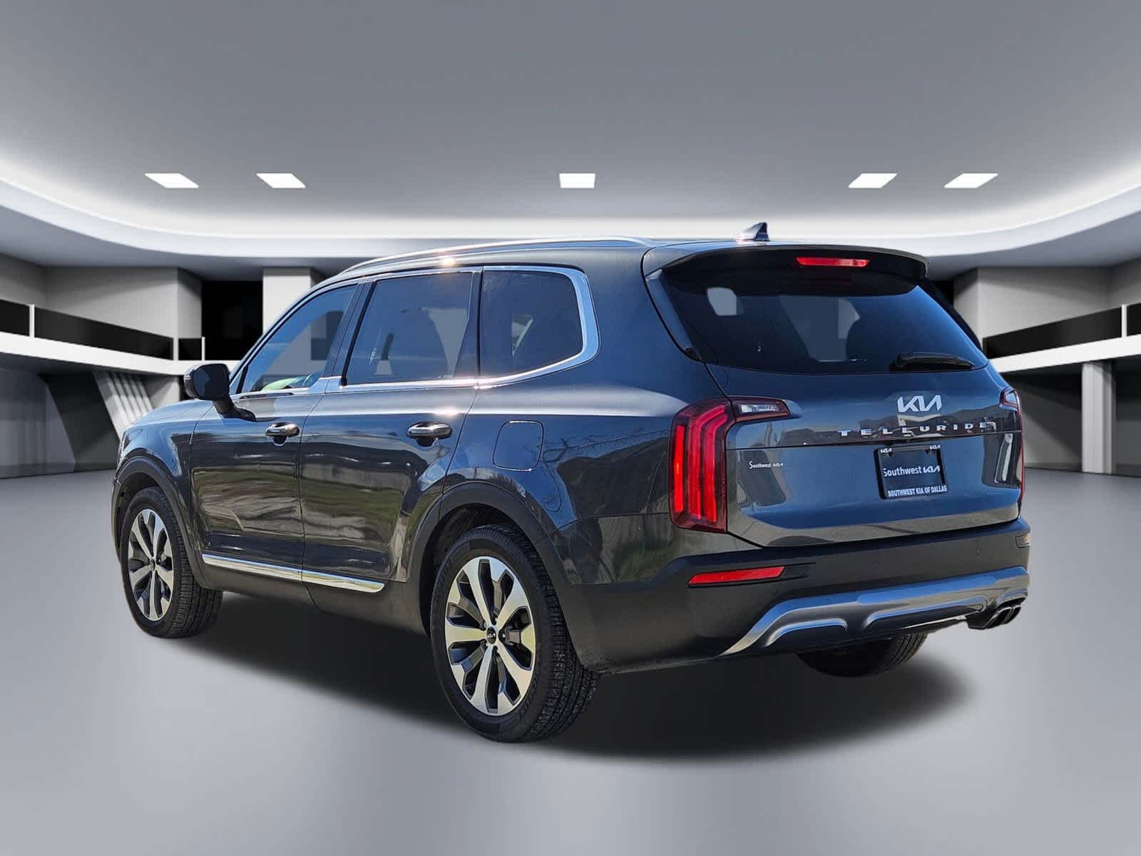 Thumbnail: 2022 Kia Telluride - 4