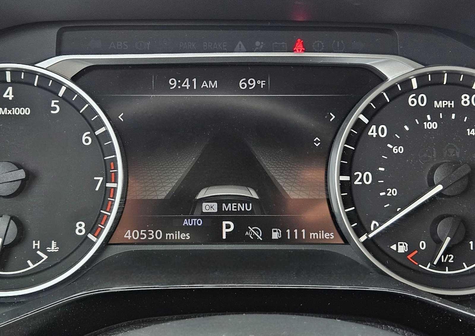 Thumbnail: 2025 Nissan Pathfinder - 25